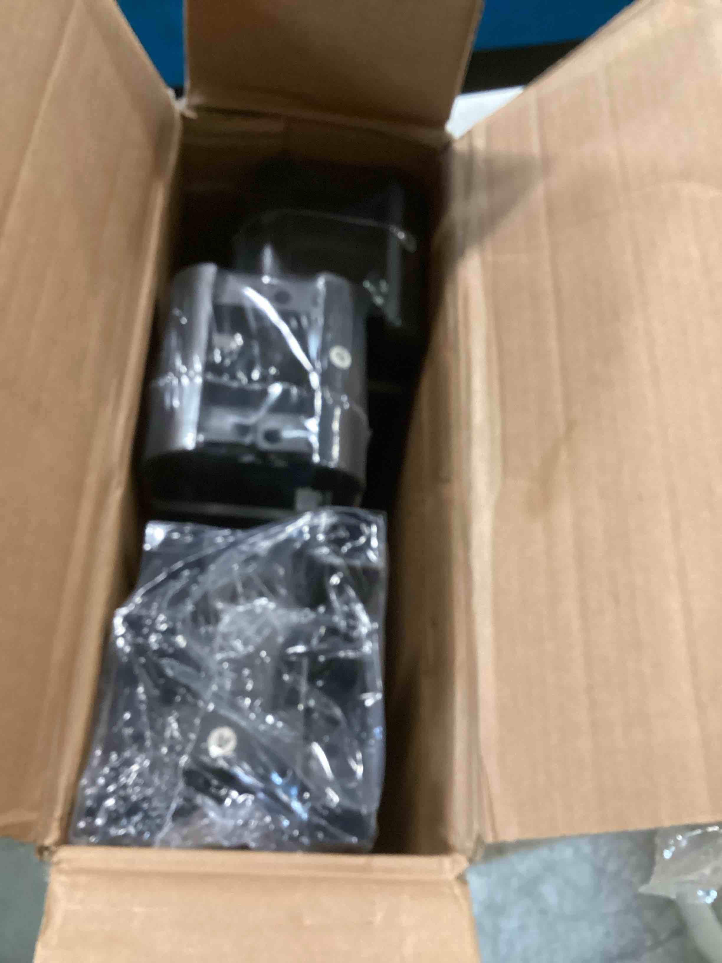 https://s3.amazonaws.com/lotting-images-prod/bidfta/PPE2132387_1741955080666.jpeg