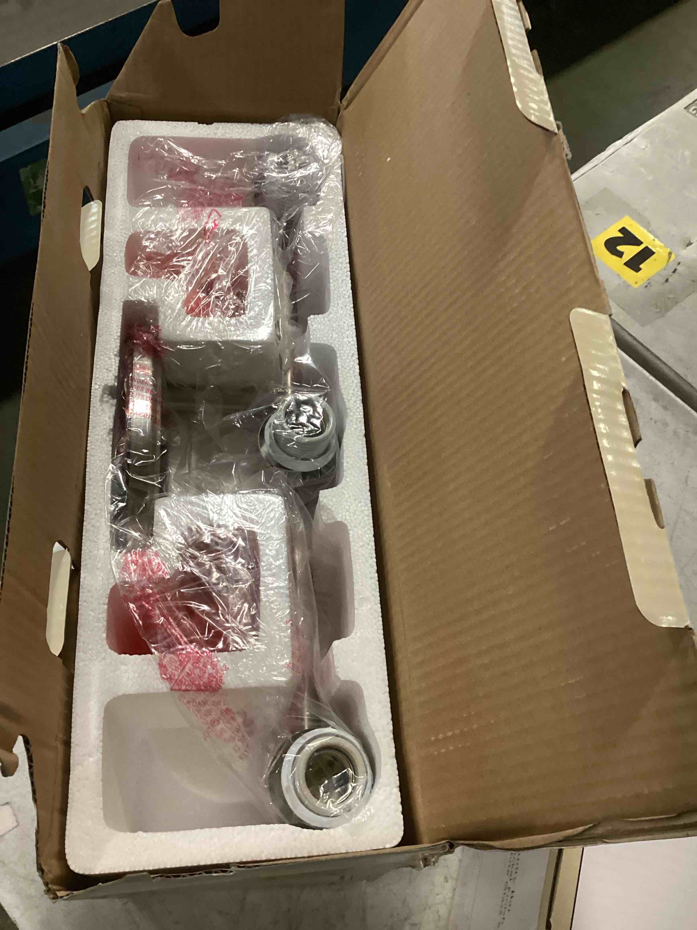https://s3.amazonaws.com/lotting-images-prod/bidfta/PPE2132811_1742300115917.jpeg
