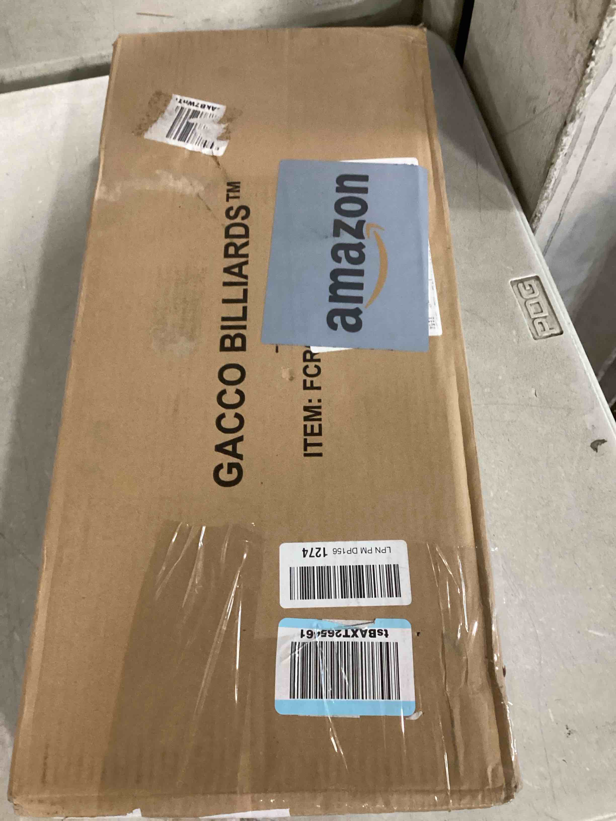 https://s3.amazonaws.com/lotting-images-prod/bidfta/PPE2133456_1742559405452.jpeg