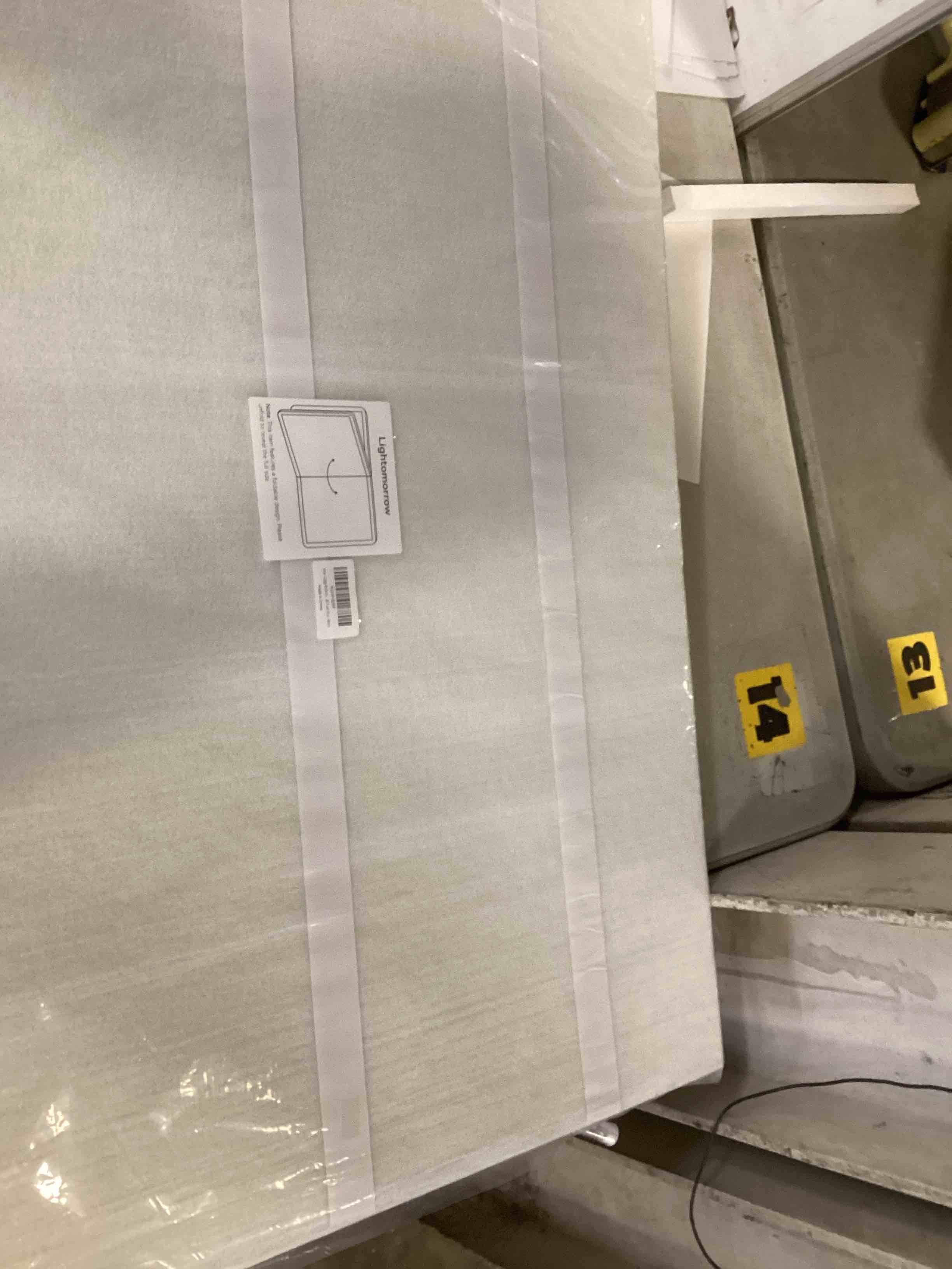 https://s3.amazonaws.com/lotting-images-prod/bidfta/PPE2133606_1742579853298.jpeg