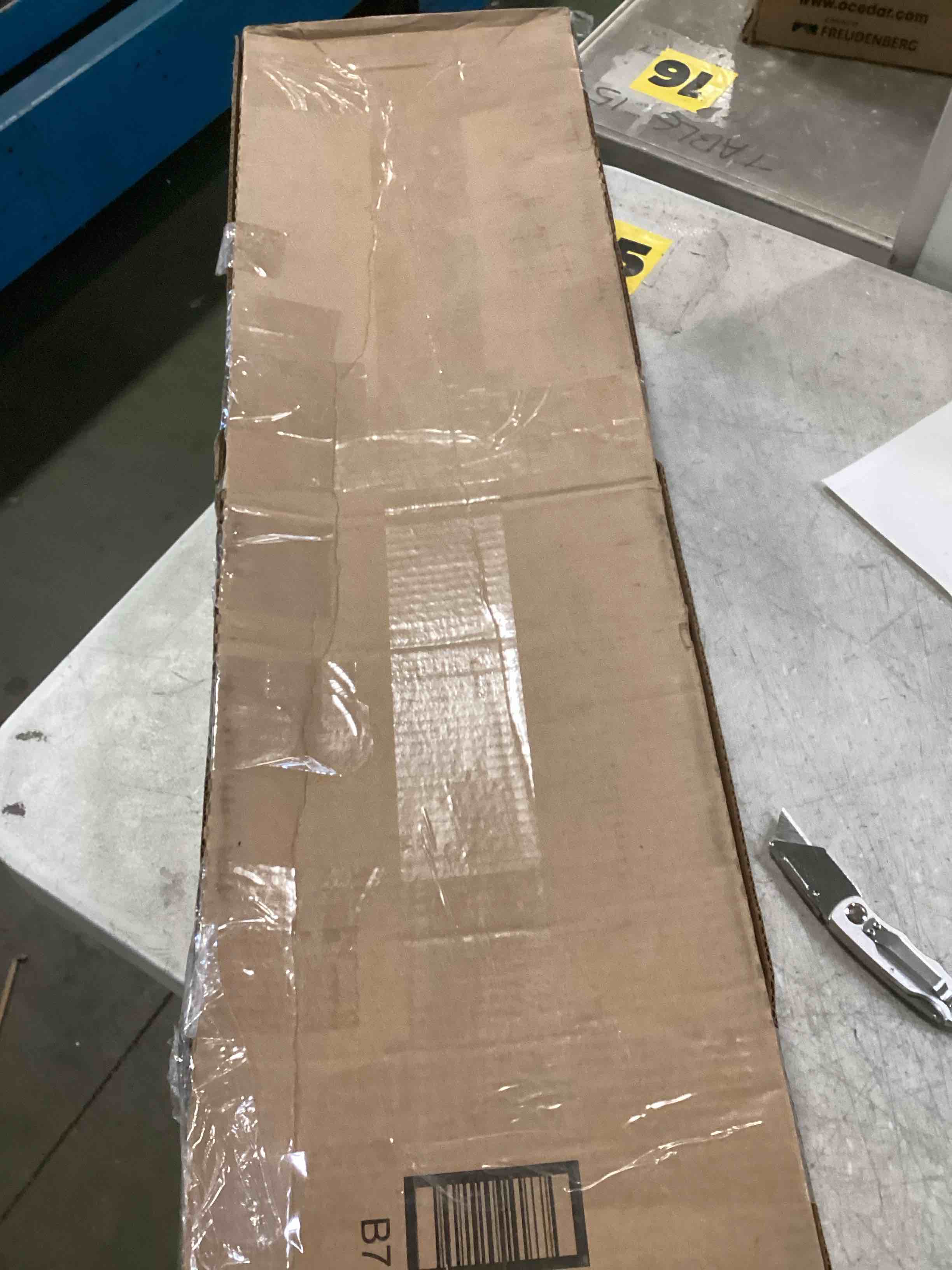 https://s3.amazonaws.com/lotting-images-prod/bidfta/PPE2133715_1742822519279.jpeg