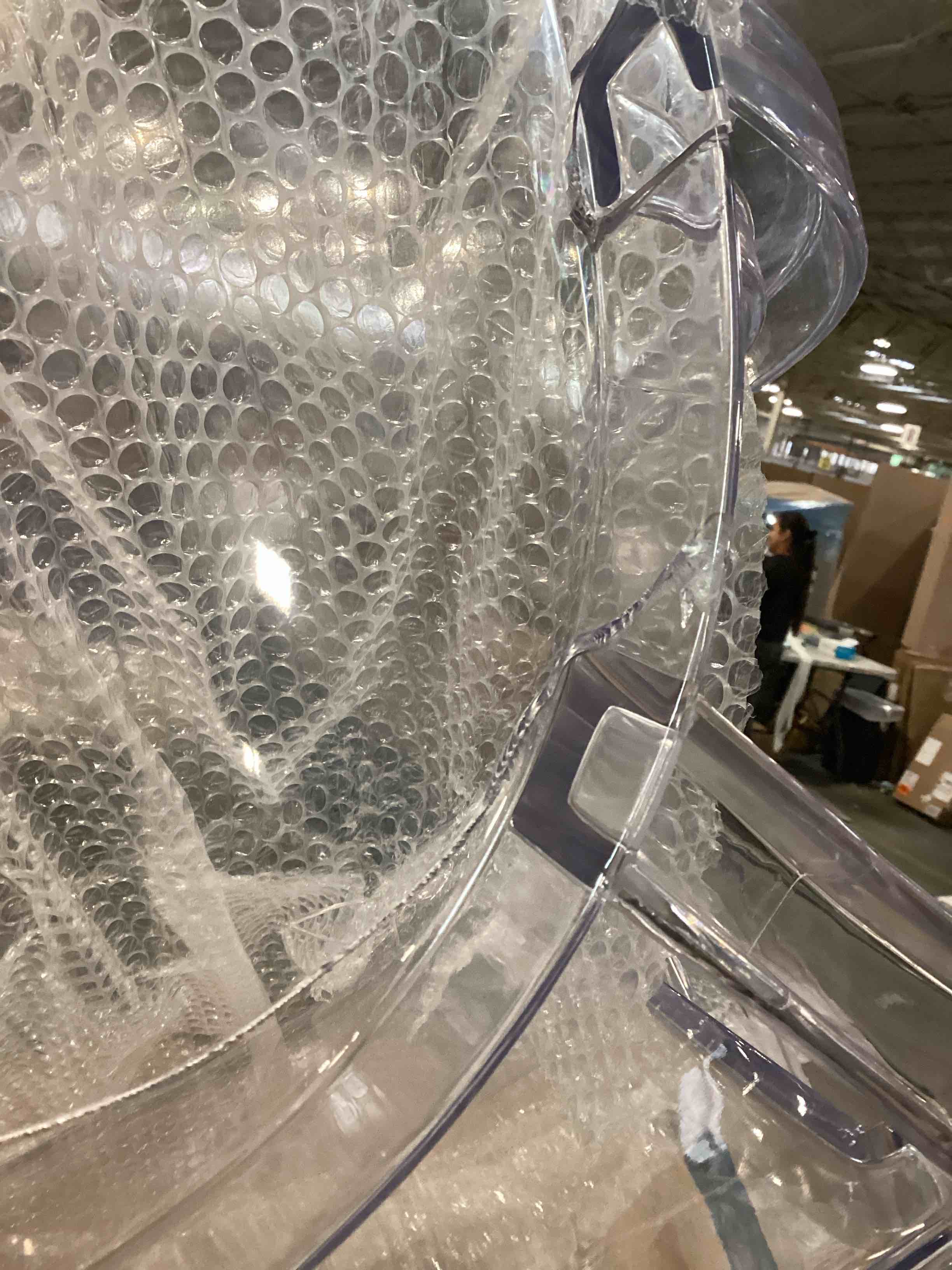 https://s3.amazonaws.com/lotting-images-prod/bidfta/PPE2134254_1741200208464.jpeg