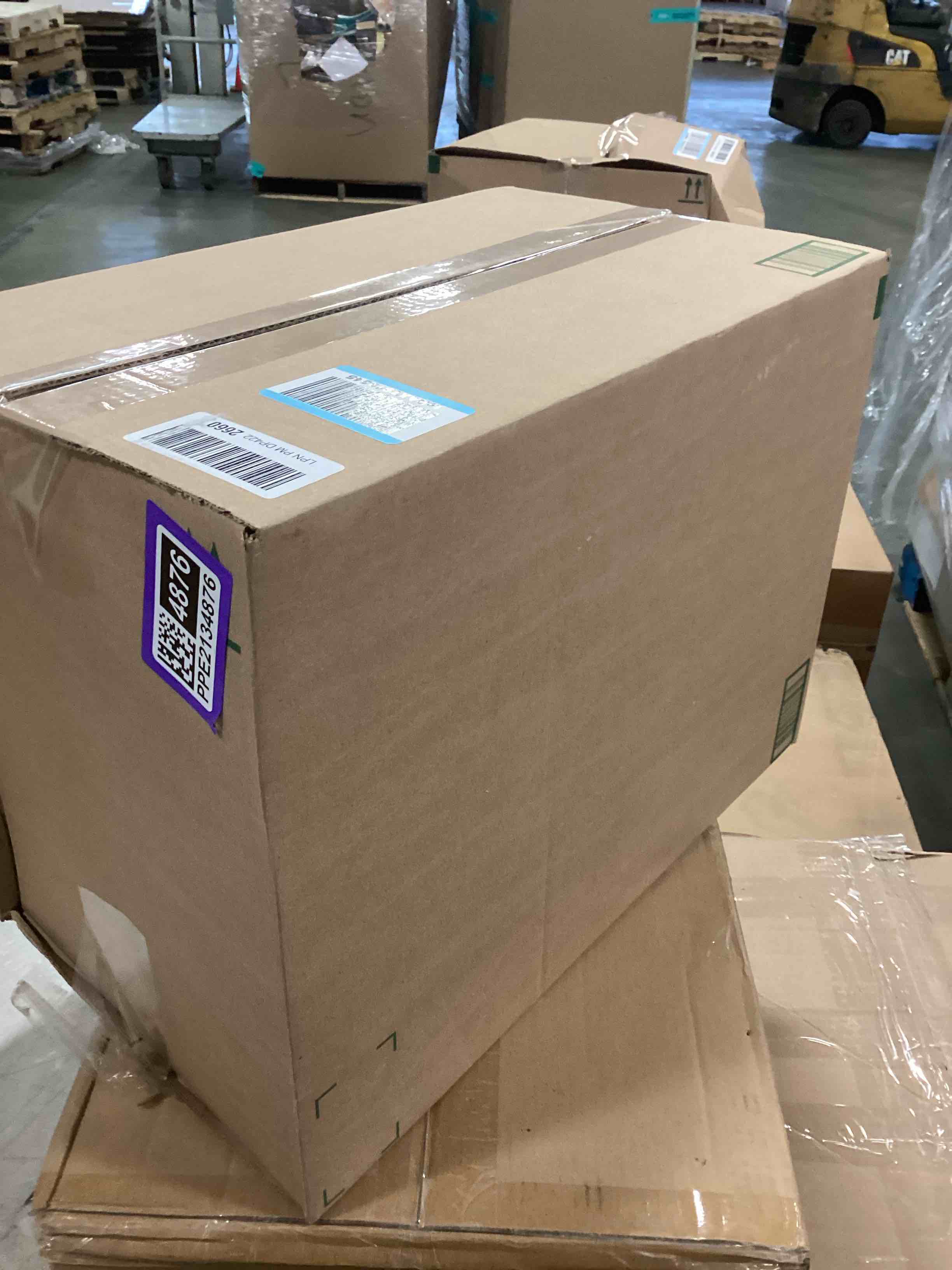https://s3.amazonaws.com/lotting-images-prod/bidfta/PPE2134876_1741954538510.jpeg