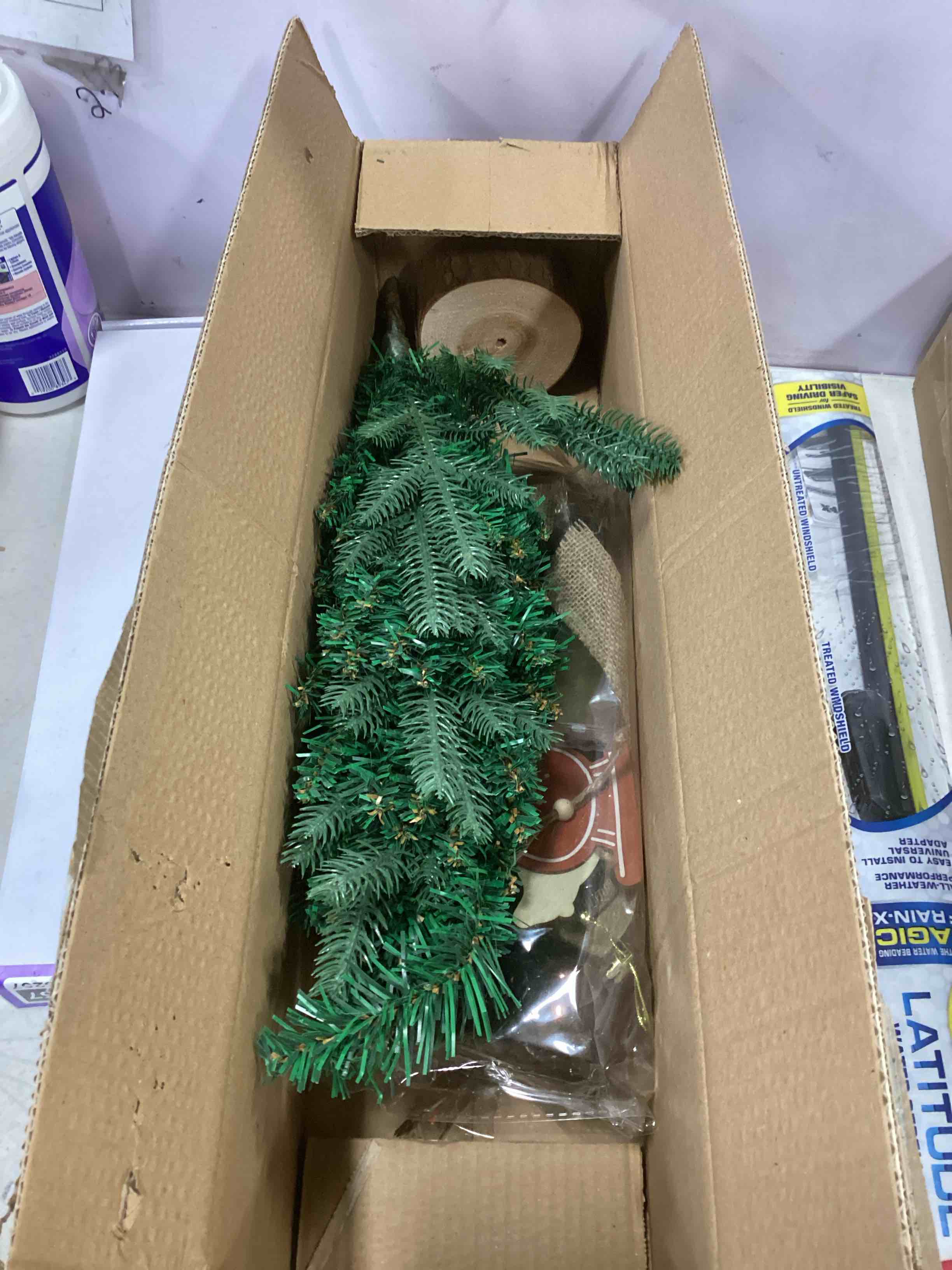 https://s3.amazonaws.com/lotting-images-prod/bidfta/PPE2135261_1742315666693.jpeg