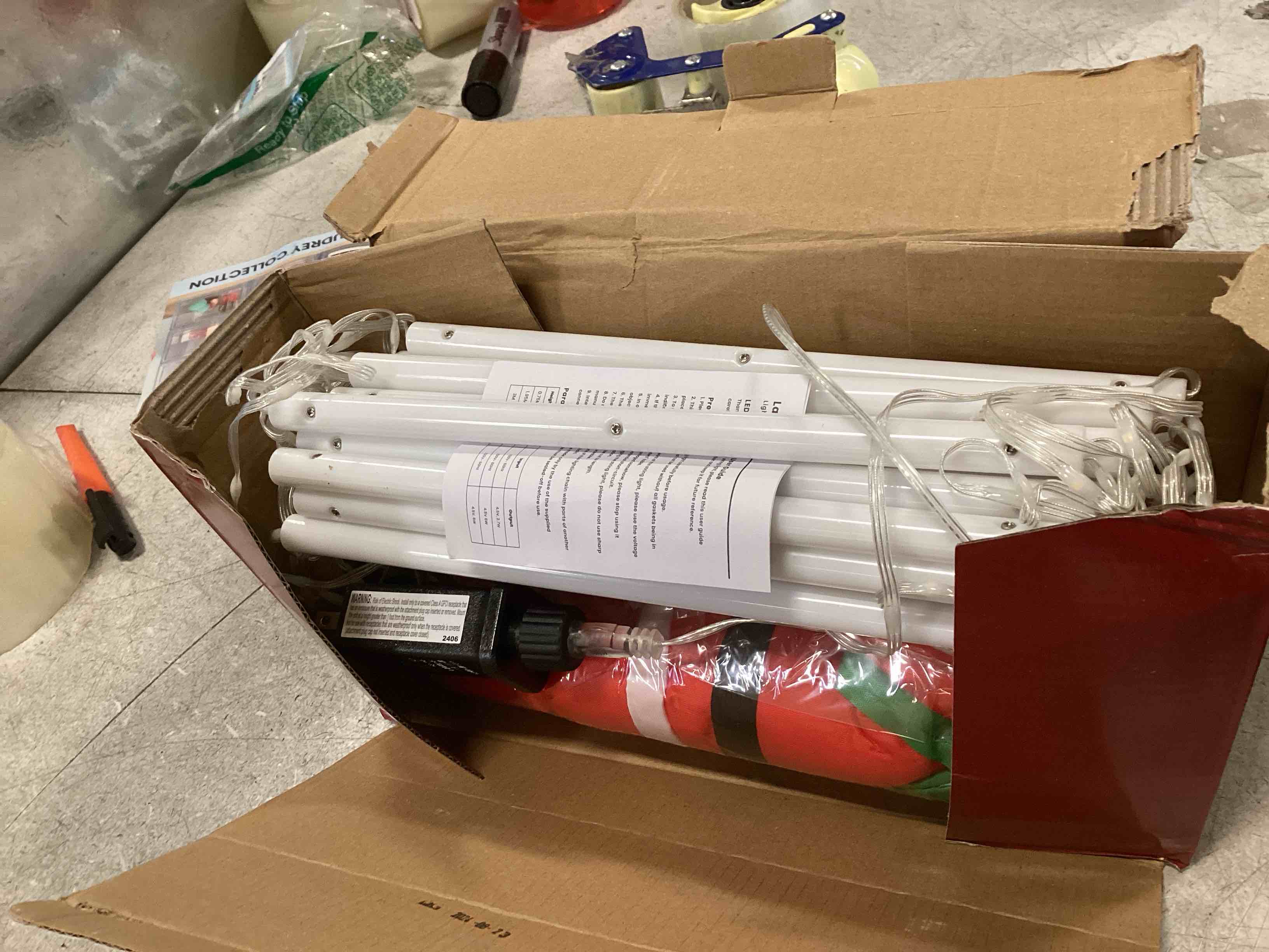 https://s3.amazonaws.com/lotting-images-prod/bidfta/PPE2135645_1742573209249.jpeg