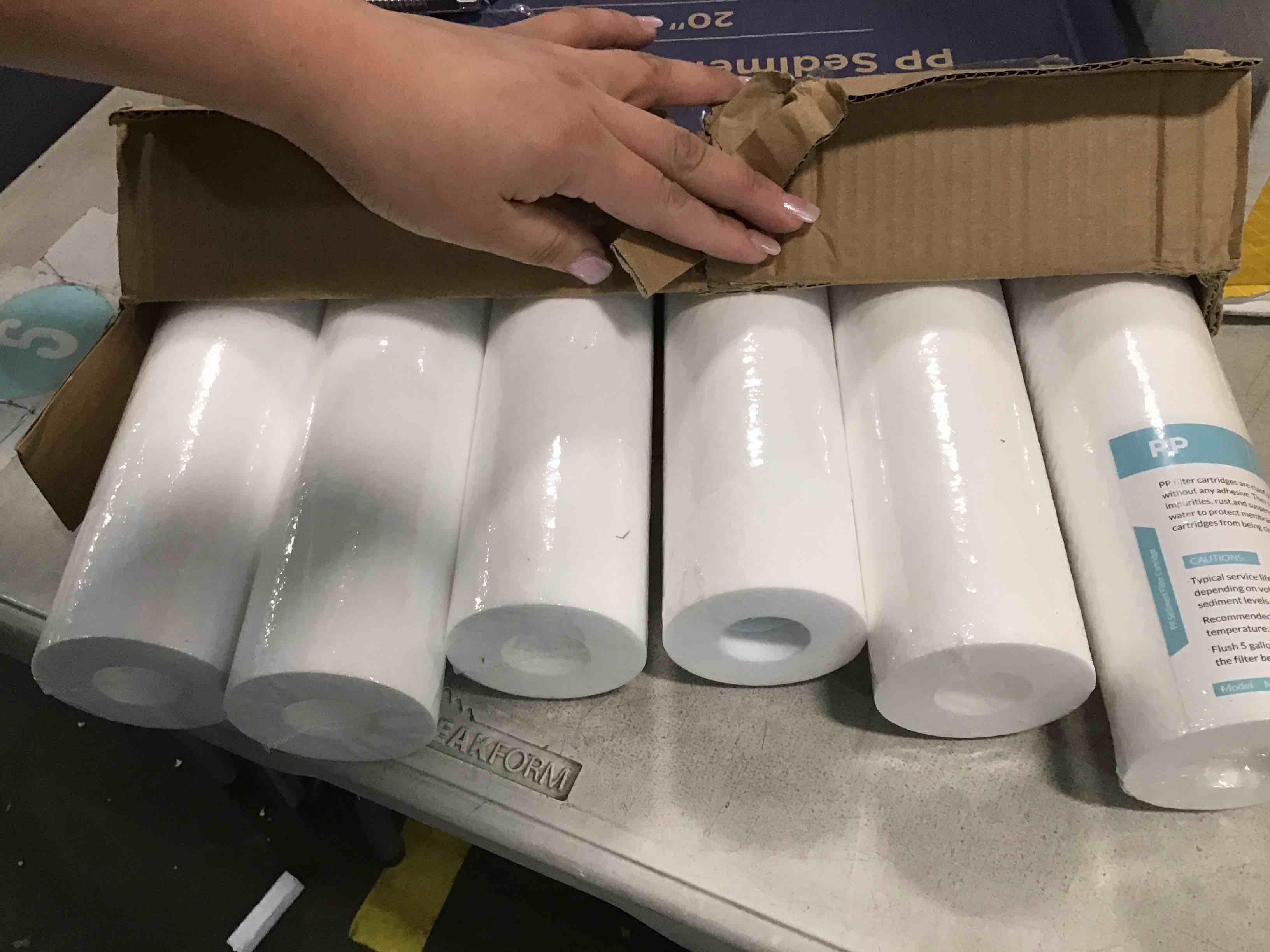 https://s3.amazonaws.com/lotting-images-prod/bidfta/PPE2136668_1743168110274.jpeg