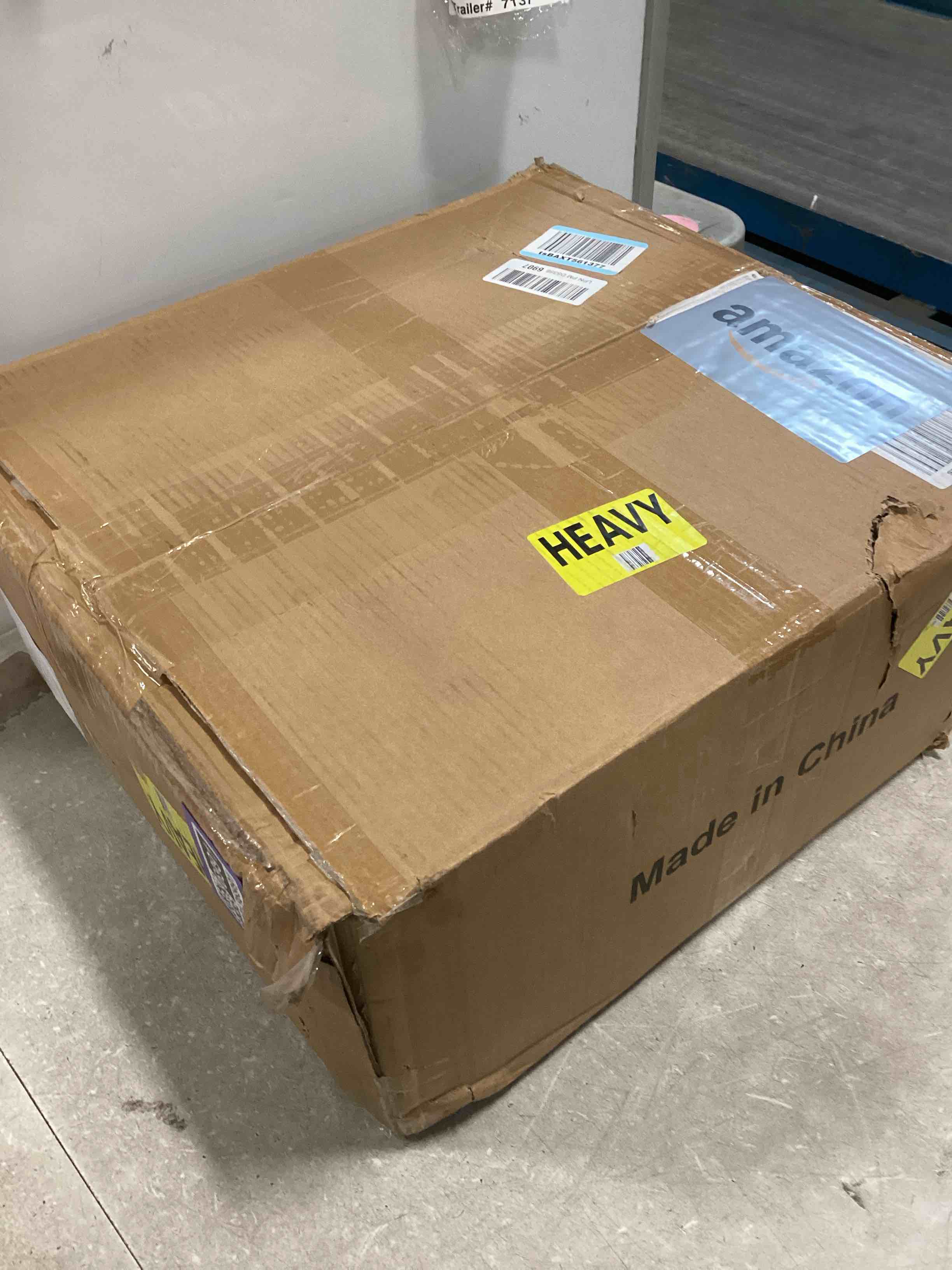 https://s3.amazonaws.com/lotting-images-prod/bidfta/PPE2136991_1743442556037.jpeg