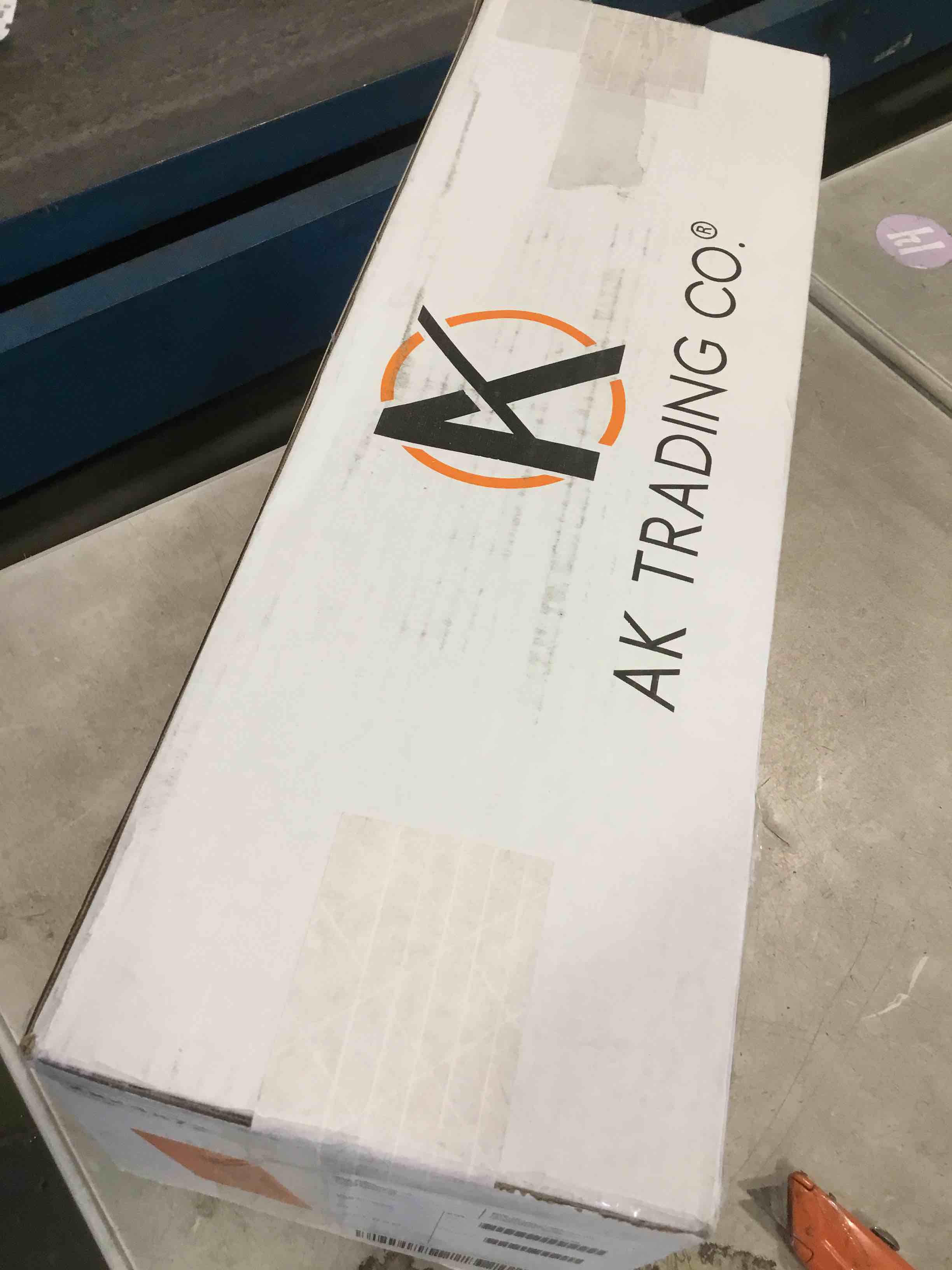 https://s3.amazonaws.com/lotting-images-prod/bidfta/PPE2137176_1740762510617.jpeg