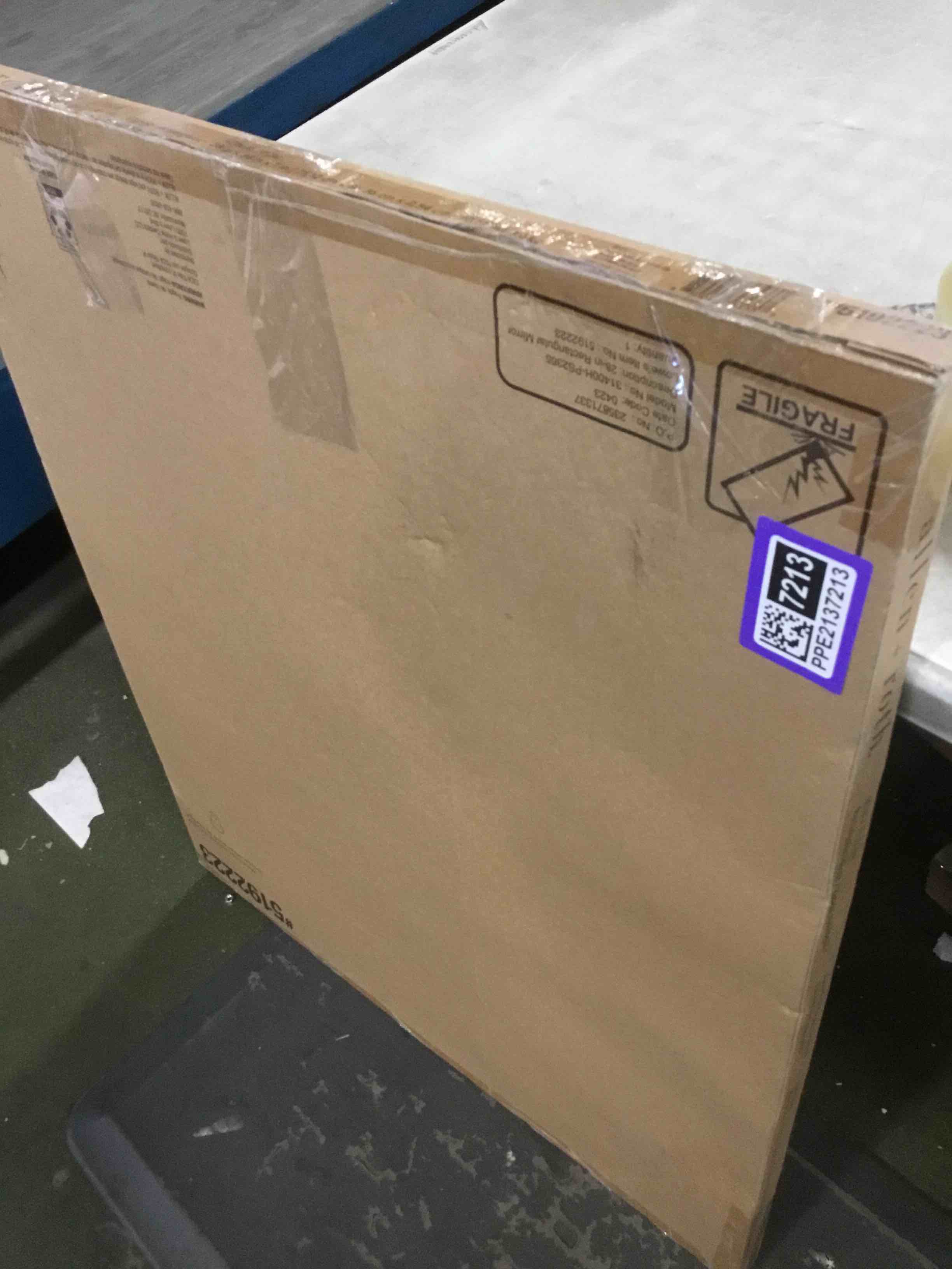 https://s3.amazonaws.com/lotting-images-prod/bidfta/PPE2137213_1740769323216.jpeg