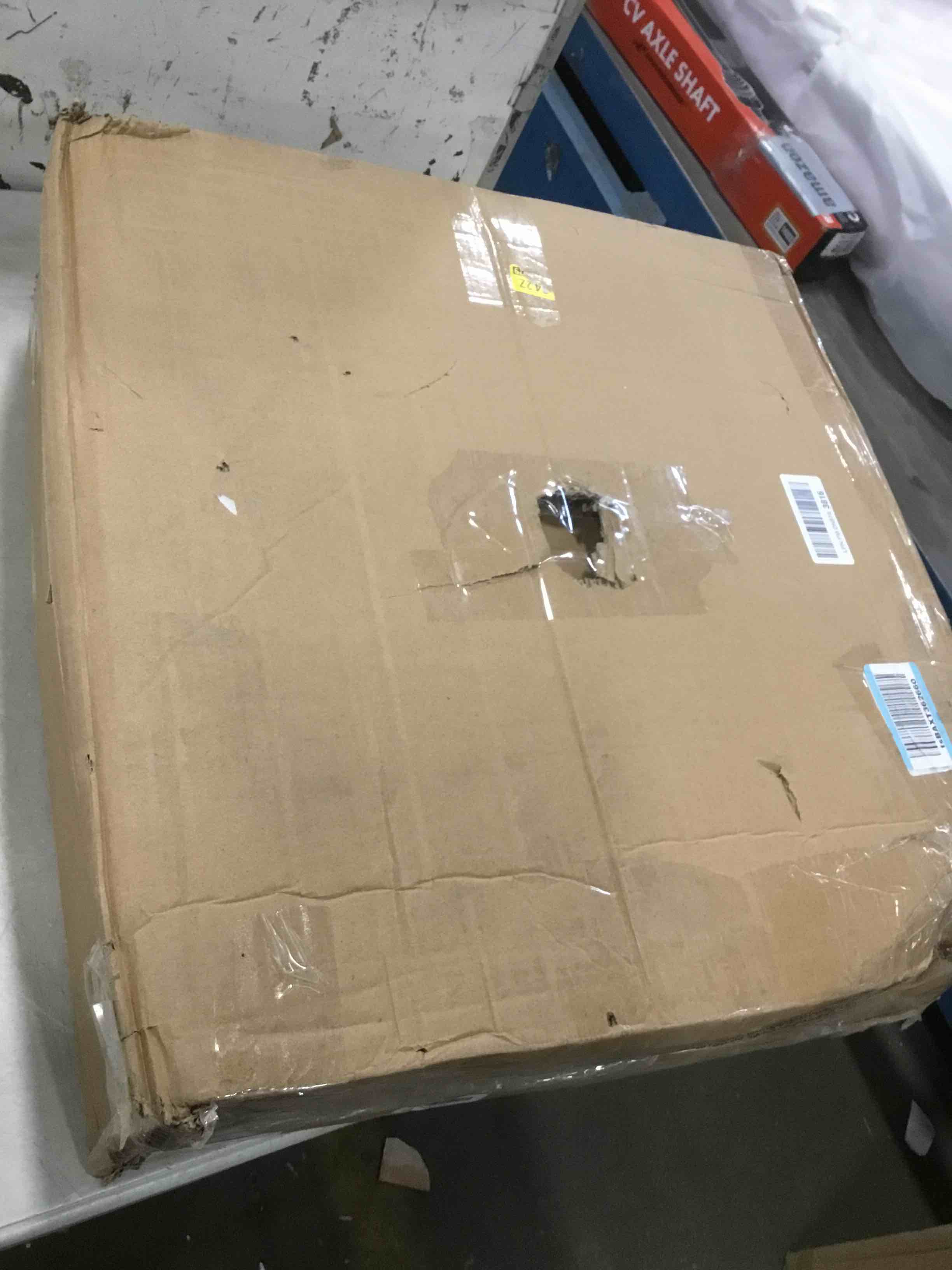 https://s3.amazonaws.com/lotting-images-prod/bidfta/PPE2137388_1741020802224.jpeg
