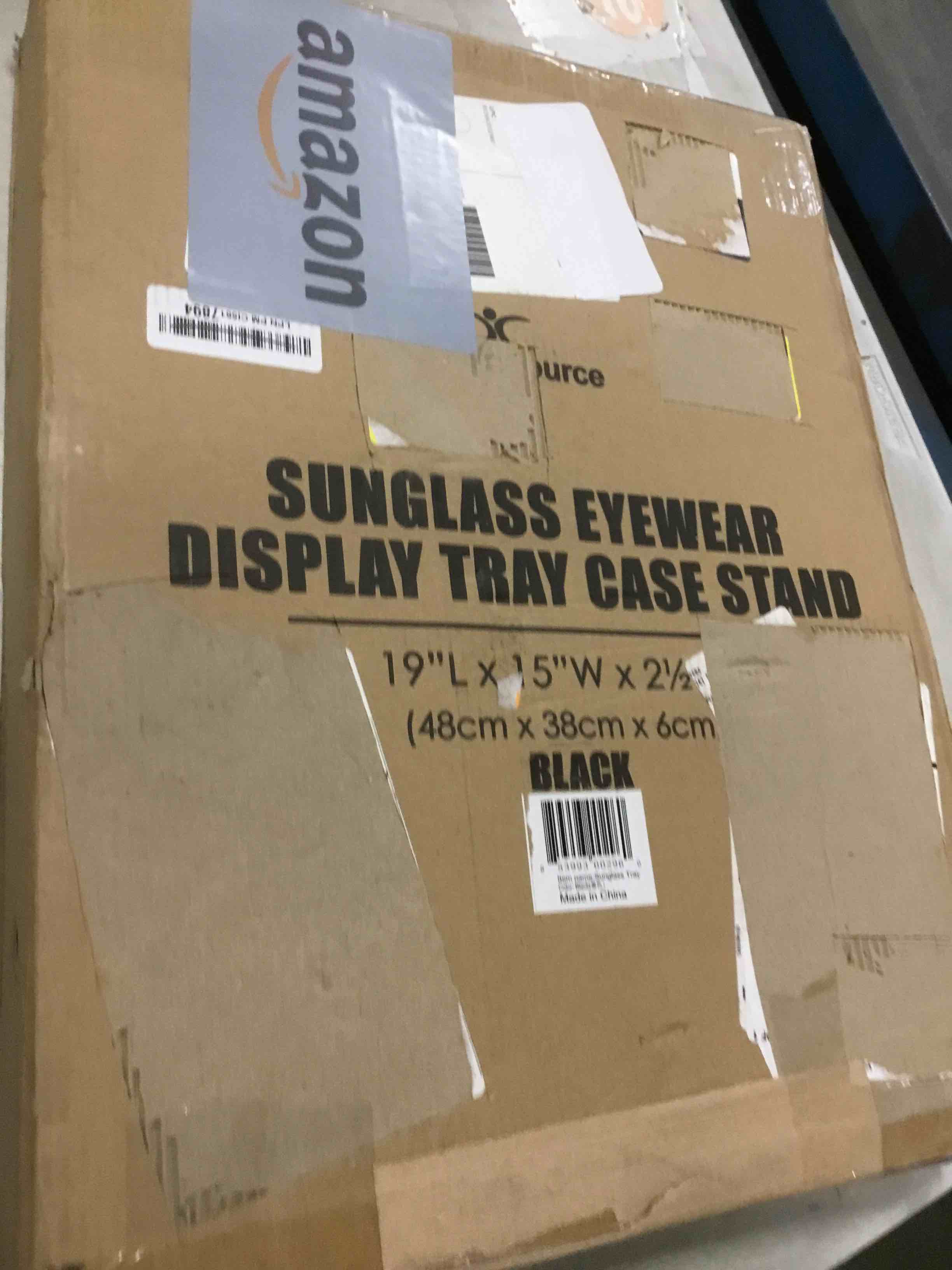 https://s3.amazonaws.com/lotting-images-prod/bidfta/PPE2137472_1741033315942.jpeg