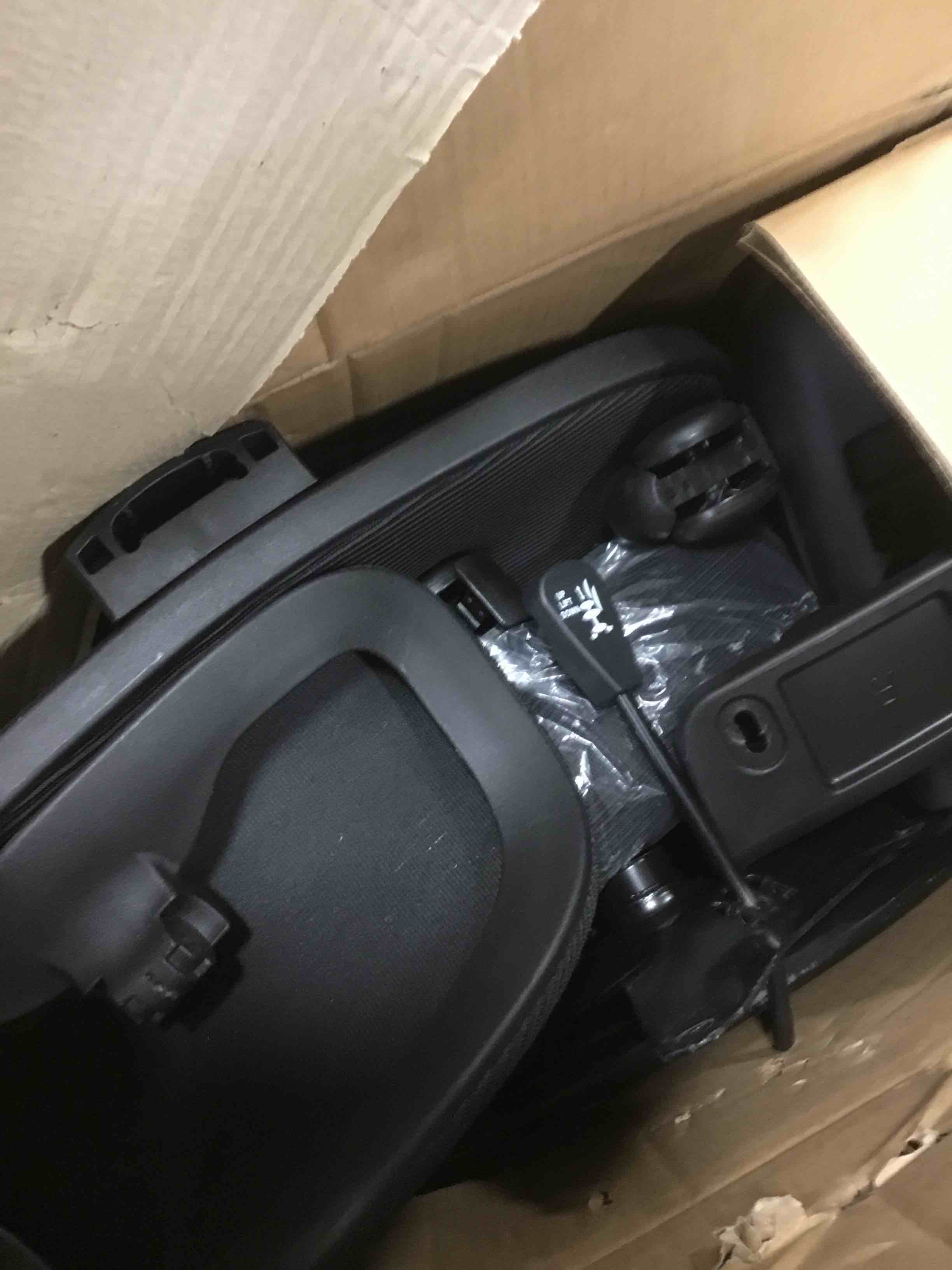 https://s3.amazonaws.com/lotting-images-prod/bidfta/PPE2137668_1741181620154.jpeg