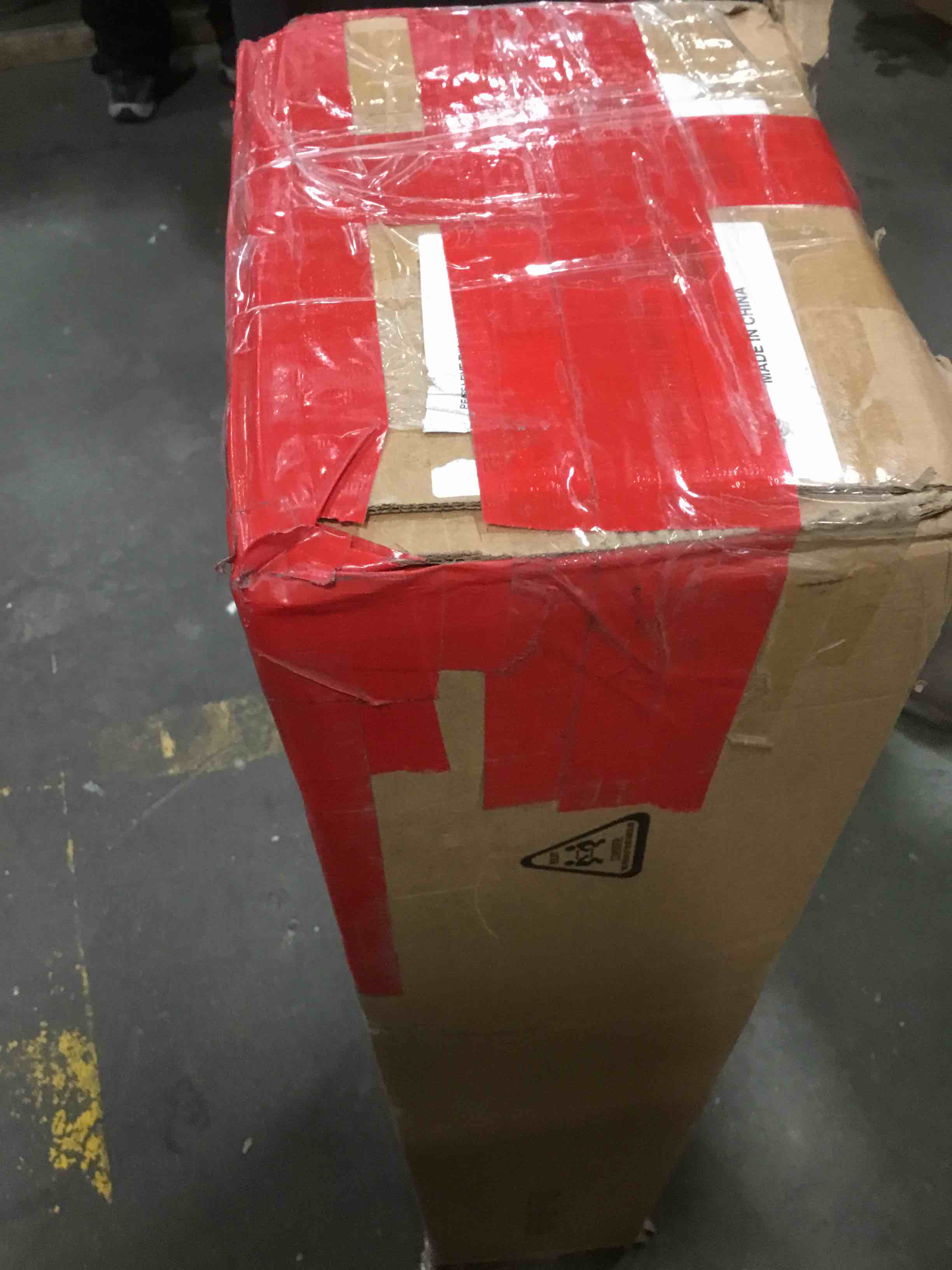 https://s3.amazonaws.com/lotting-images-prod/bidfta/PPE2137892_1741267356803.jpeg