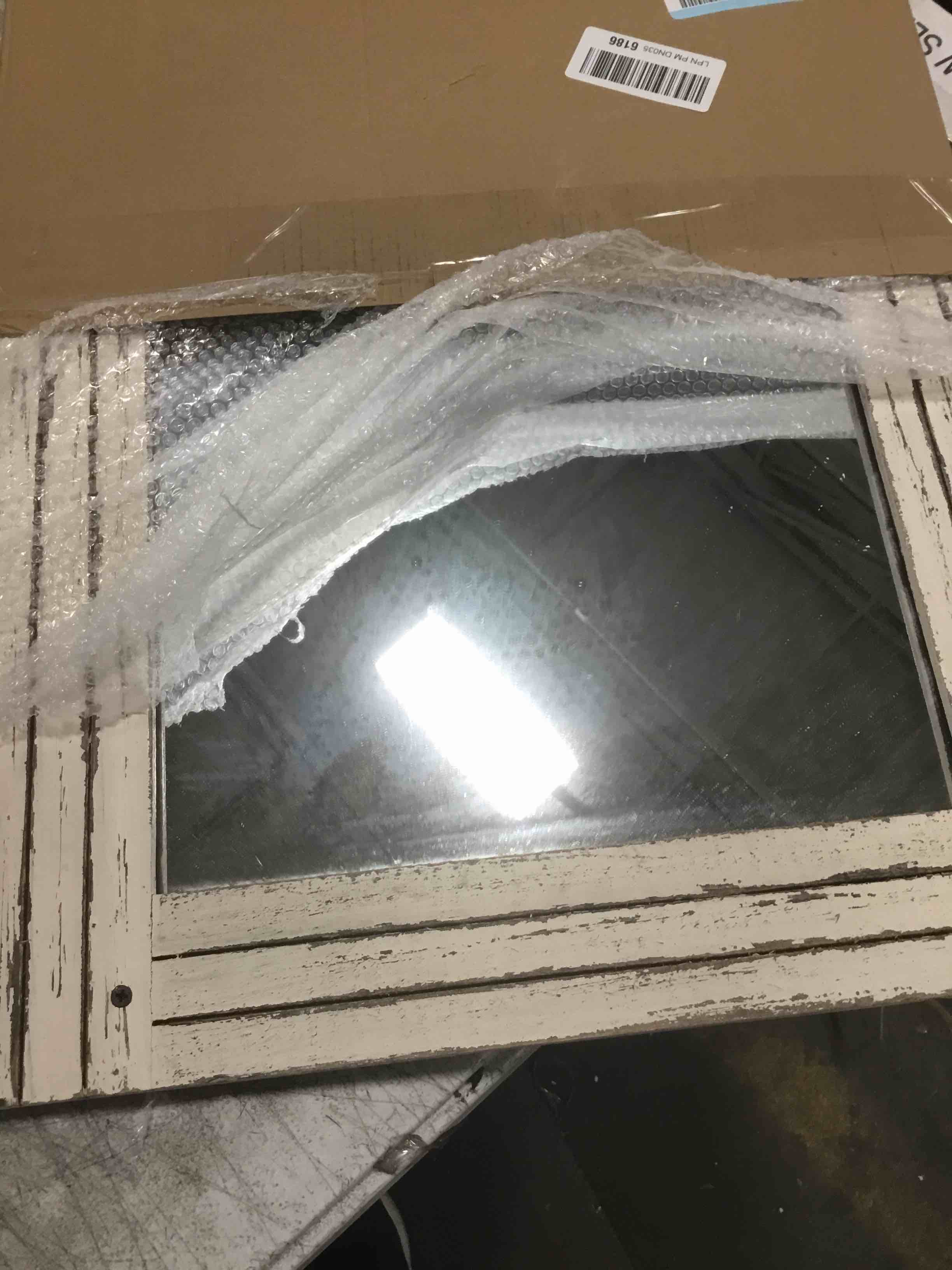 https://s3.amazonaws.com/lotting-images-prod/bidfta/PPE2137972_1741276985113.jpeg