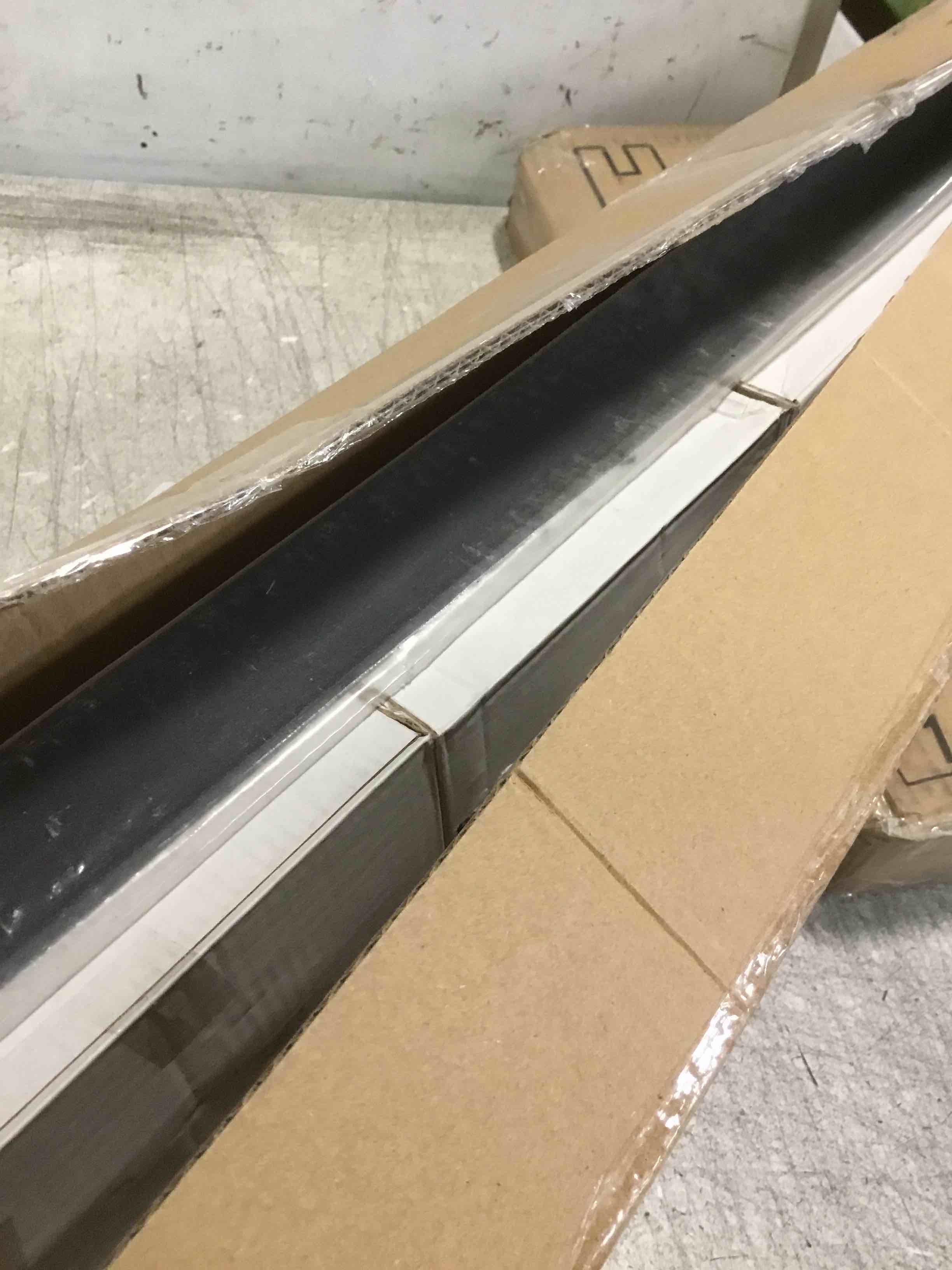 https://s3.amazonaws.com/lotting-images-prod/bidfta/PPE2138037_1741285711731.jpeg