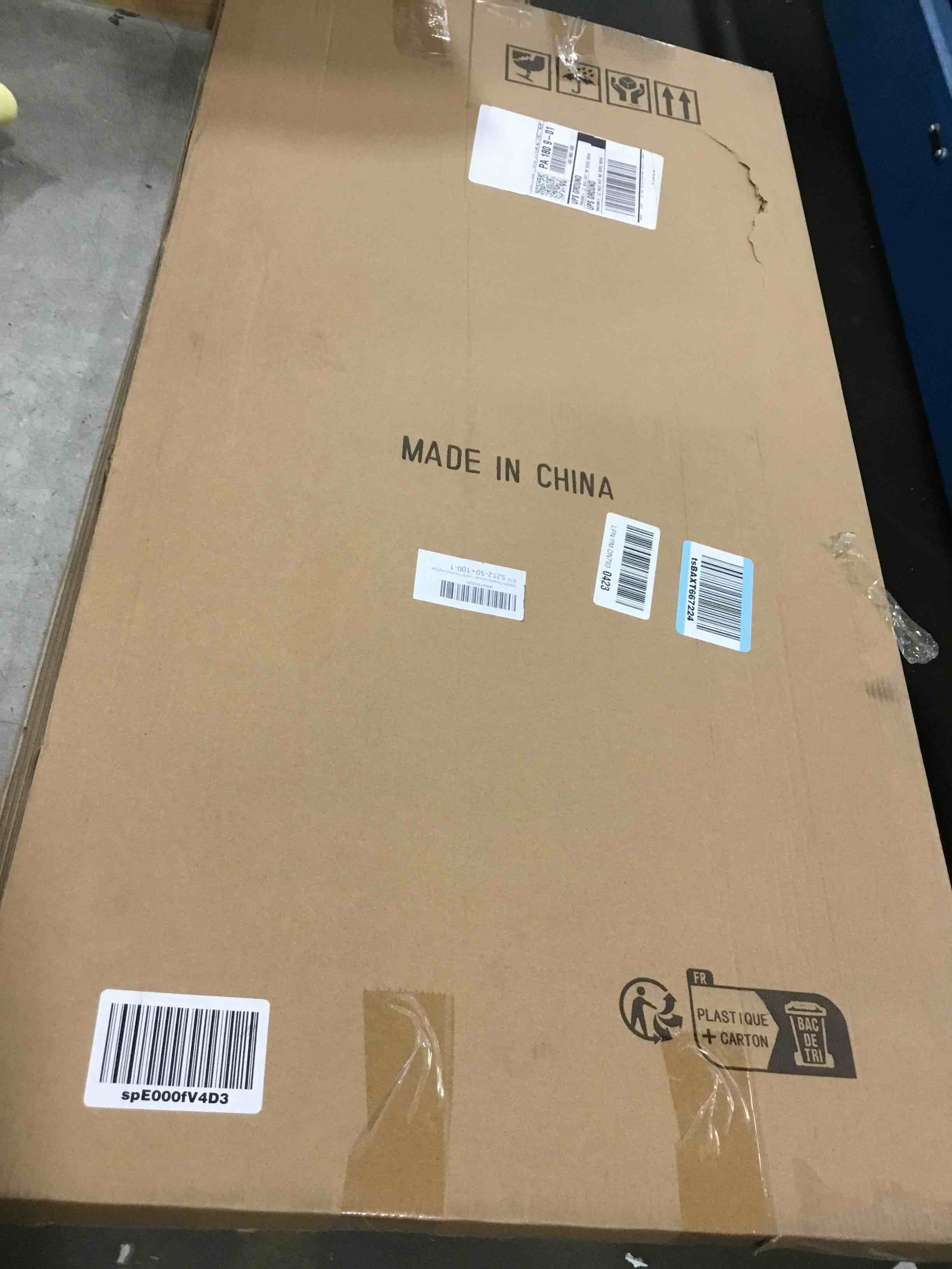 https://s3.amazonaws.com/lotting-images-prod/bidfta/PPE2138251_1741696471829.jpeg