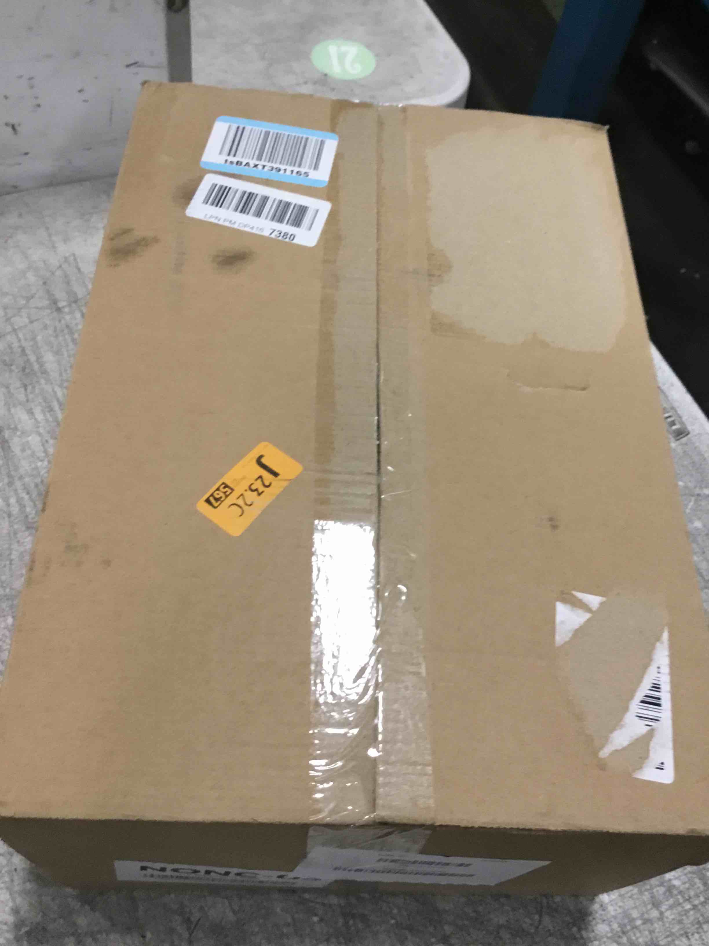 https://s3.amazonaws.com/lotting-images-prod/bidfta/PPE2138486_1741784605764.jpeg