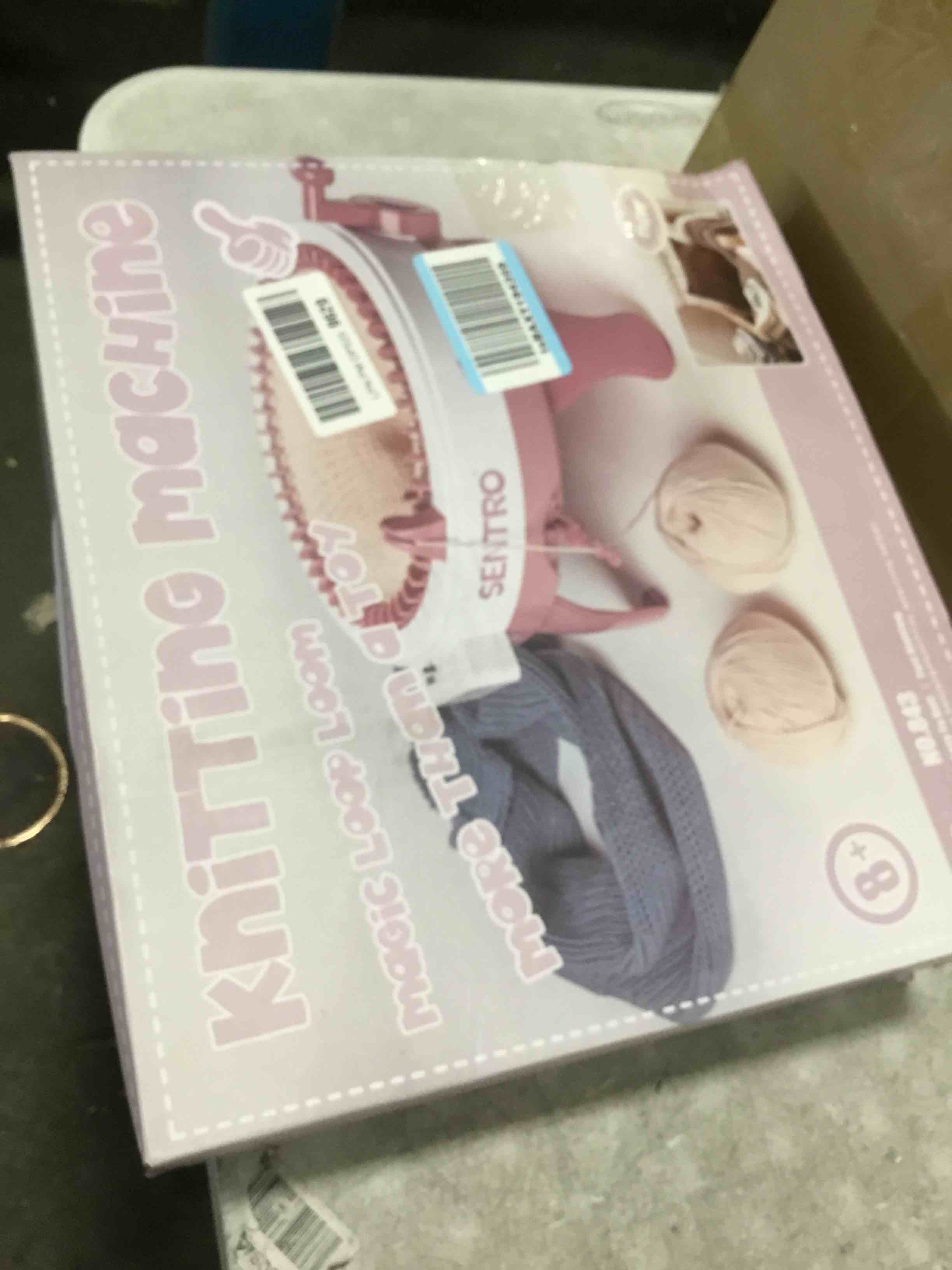 https://s3.amazonaws.com/lotting-images-prod/bidfta/PPE2138704_1741870318186.jpeg
