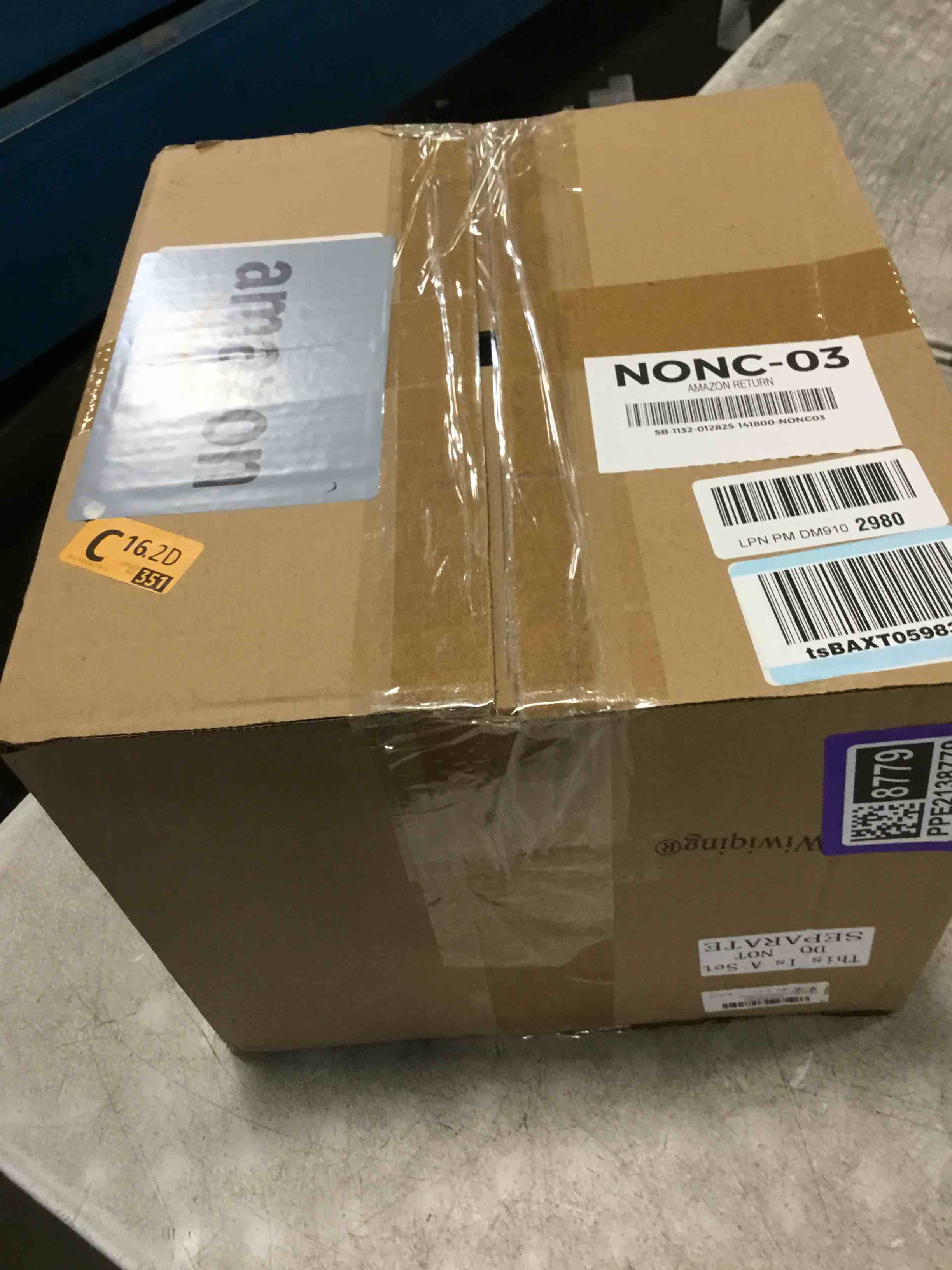 https://s3.amazonaws.com/lotting-images-prod/bidfta/PPE2138779_1741879196626.jpeg