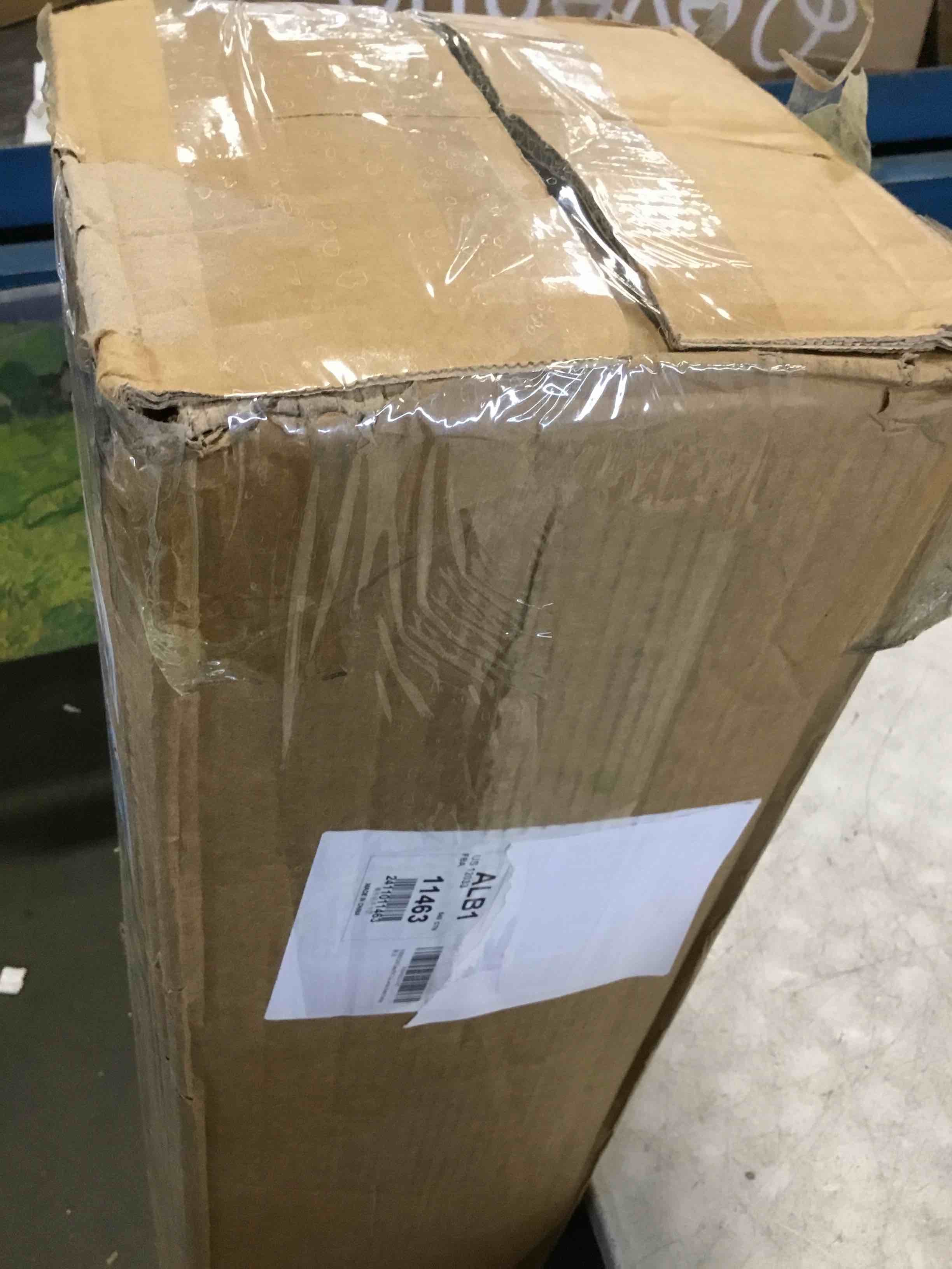 https://s3.amazonaws.com/lotting-images-prod/bidfta/PPE2138815_1741883417941.jpeg