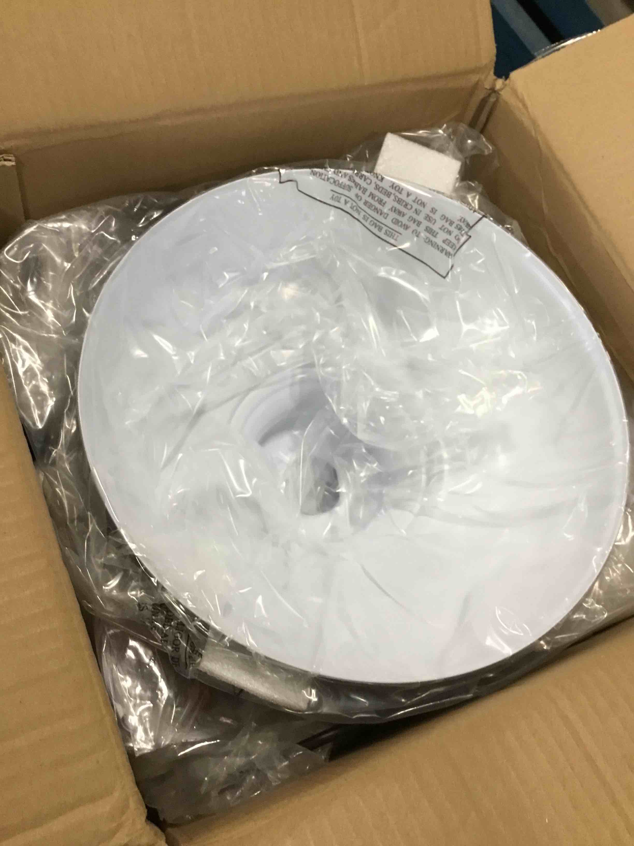 https://s3.amazonaws.com/lotting-images-prod/bidfta/PPE2139832_1742406452826.jpeg