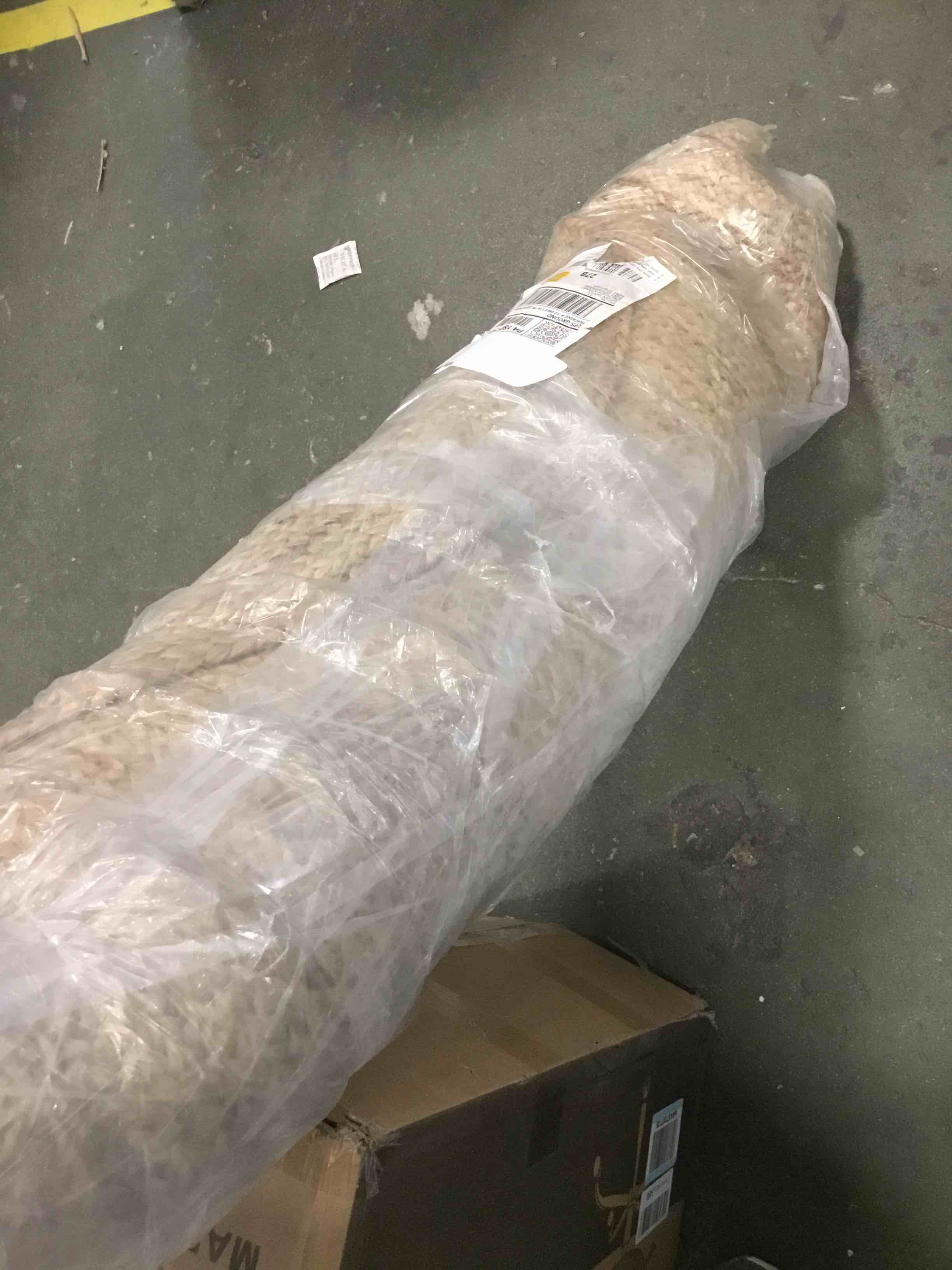 https://s3.amazonaws.com/lotting-images-prod/bidfta/PPE2139849_1742408339112.jpeg