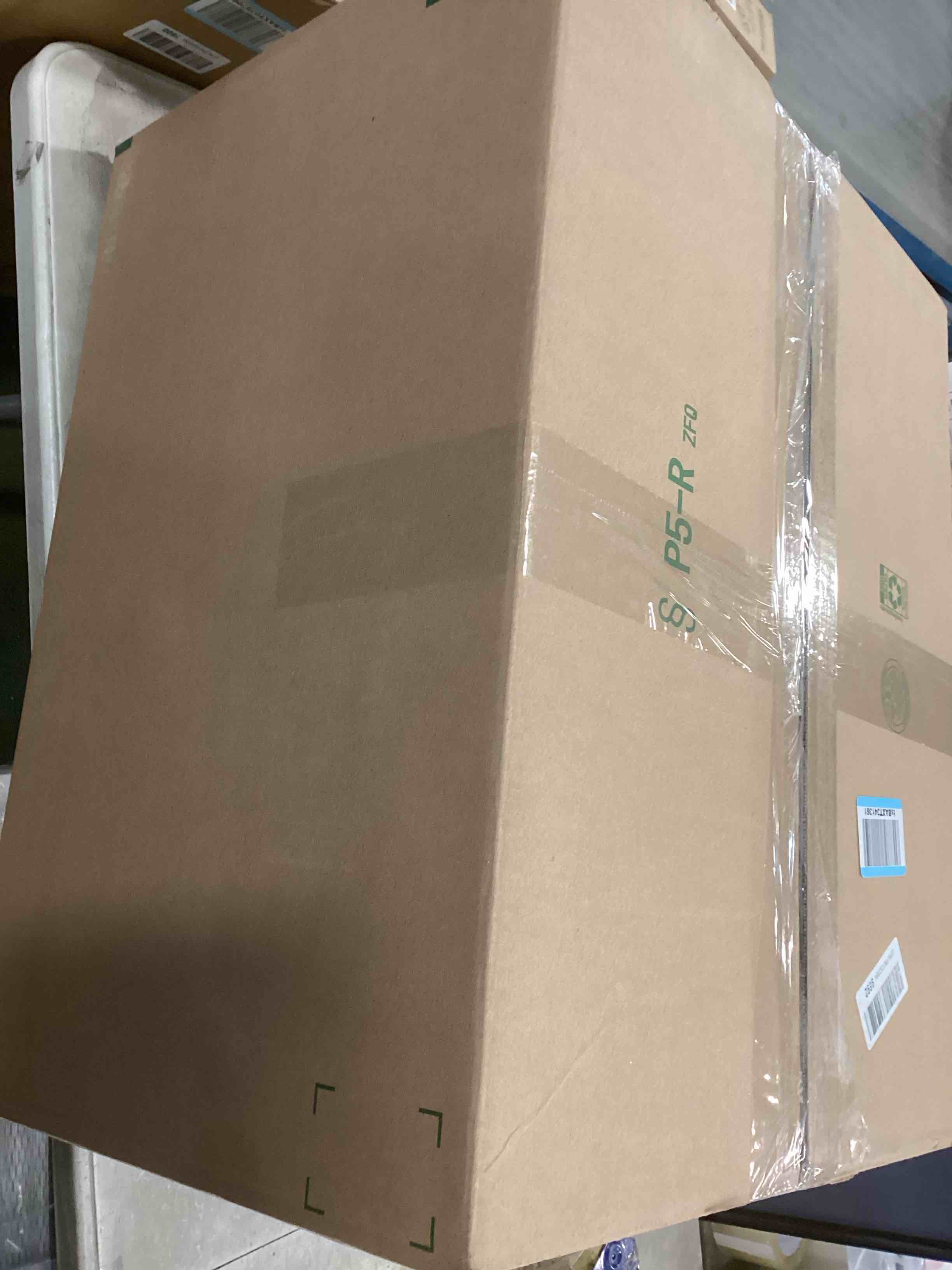 https://s3.amazonaws.com/lotting-images-prod/bidfta/PPE2140671_1741720865006.jpeg