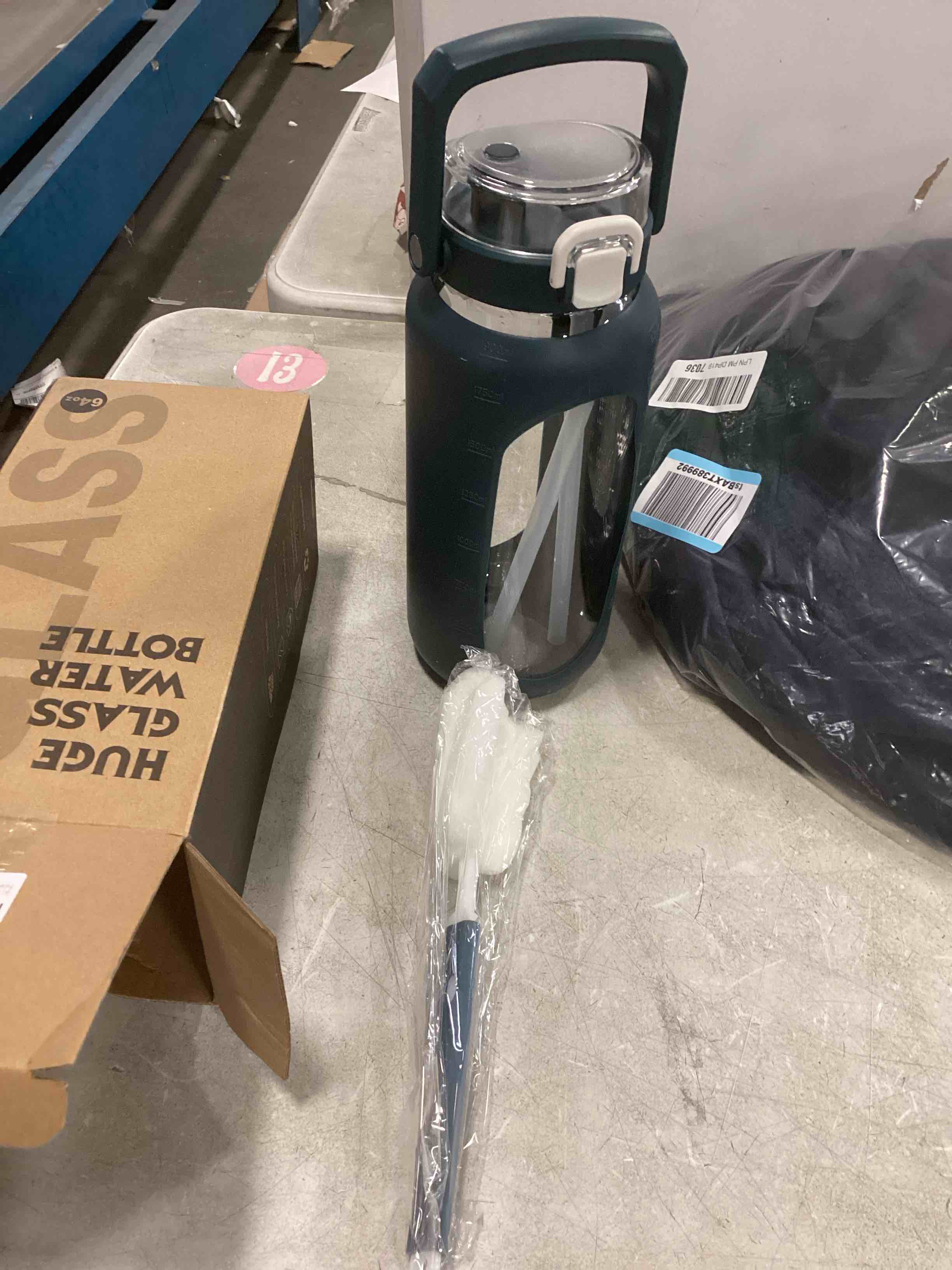 https://s3.amazonaws.com/lotting-images-prod/bidfta/PPE2141144_1741888989414.jpeg