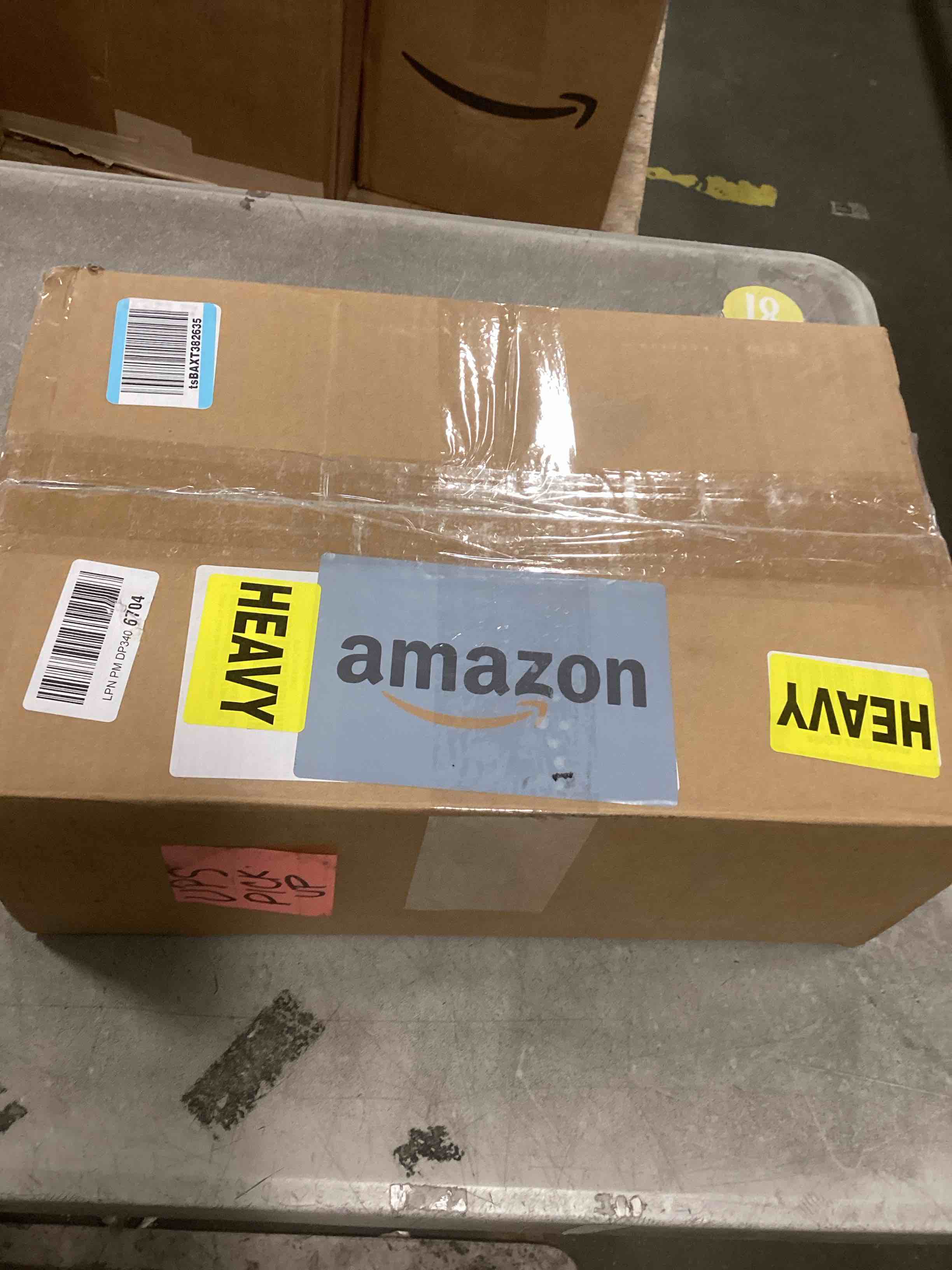 https://s3.amazonaws.com/lotting-images-prod/bidfta/PPE2142146_1742480951660.jpeg