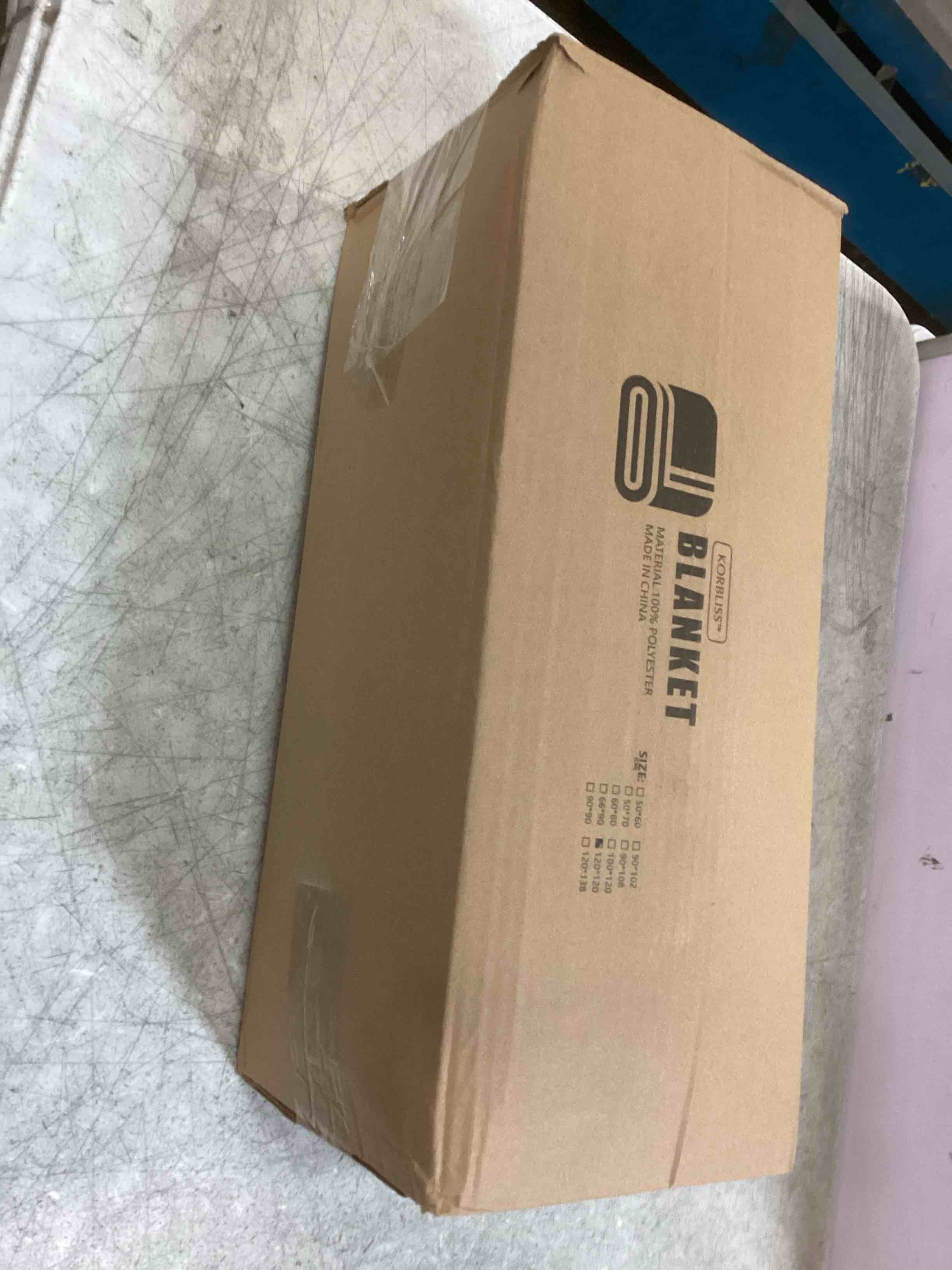 https://s3.amazonaws.com/lotting-images-prod/bidfta/PPE2142960_1742917774590.jpeg