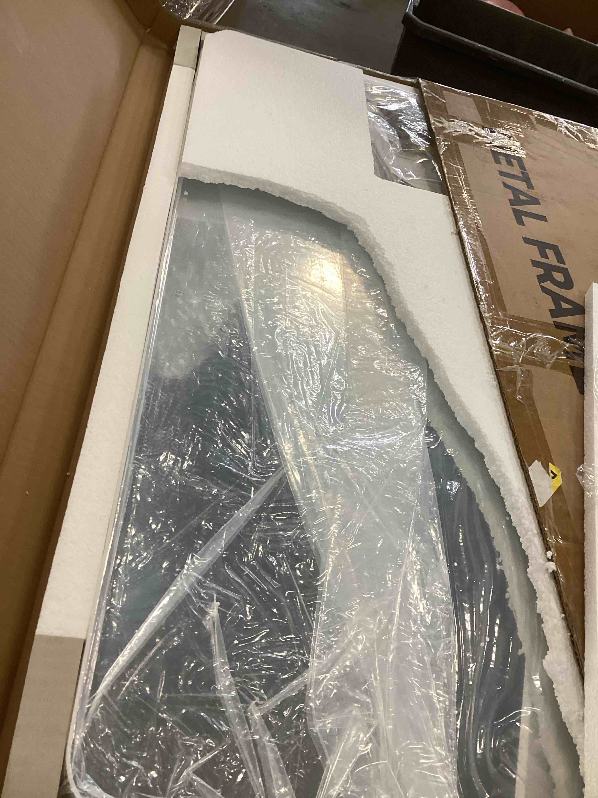 https://s3.amazonaws.com/lotting-images-prod/bidfta/PPE2143164_1741113389996.jpeg