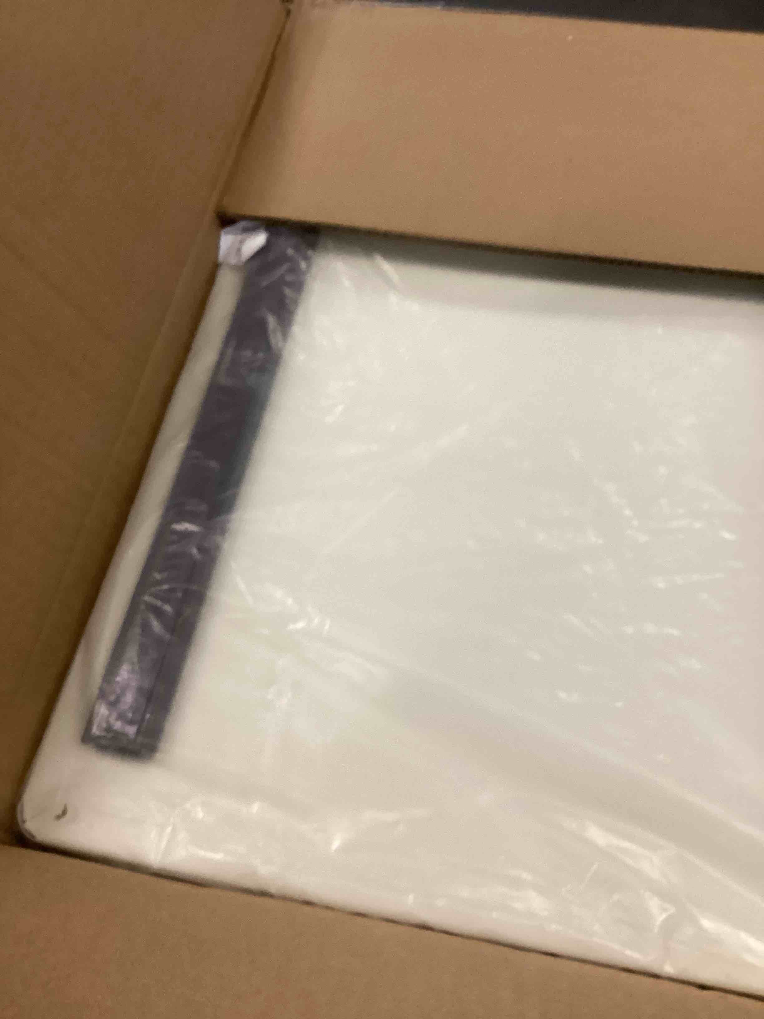 https://s3.amazonaws.com/lotting-images-prod/bidfta/PPE2143205_1741119521338.jpeg