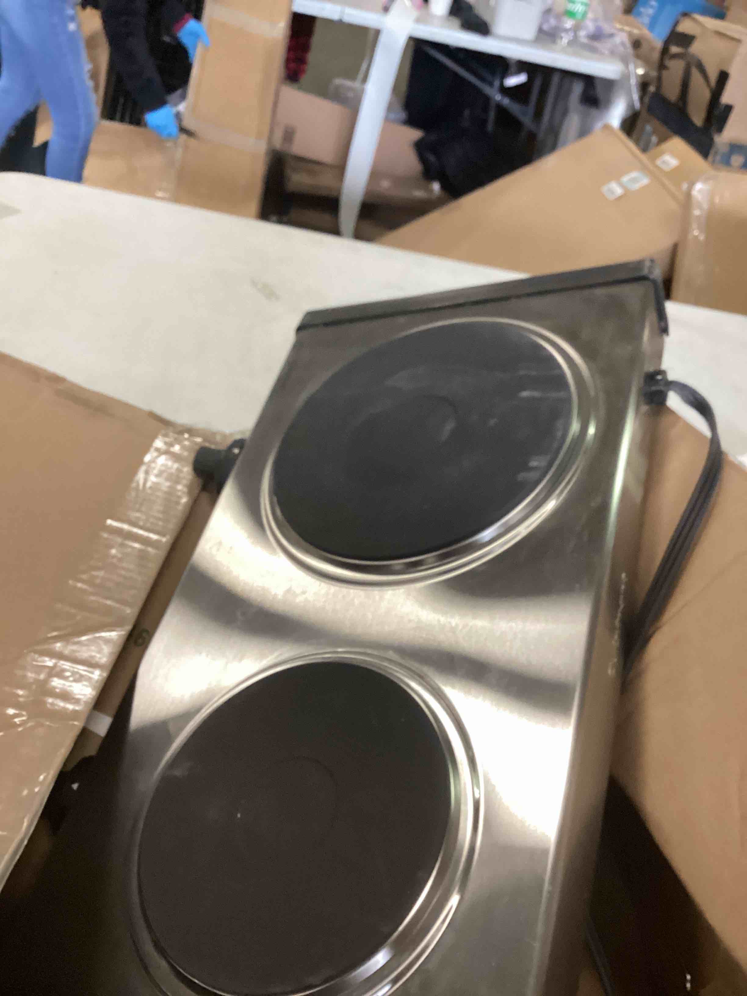 https://s3.amazonaws.com/lotting-images-prod/bidfta/PPE2143300_1741188404656.jpeg