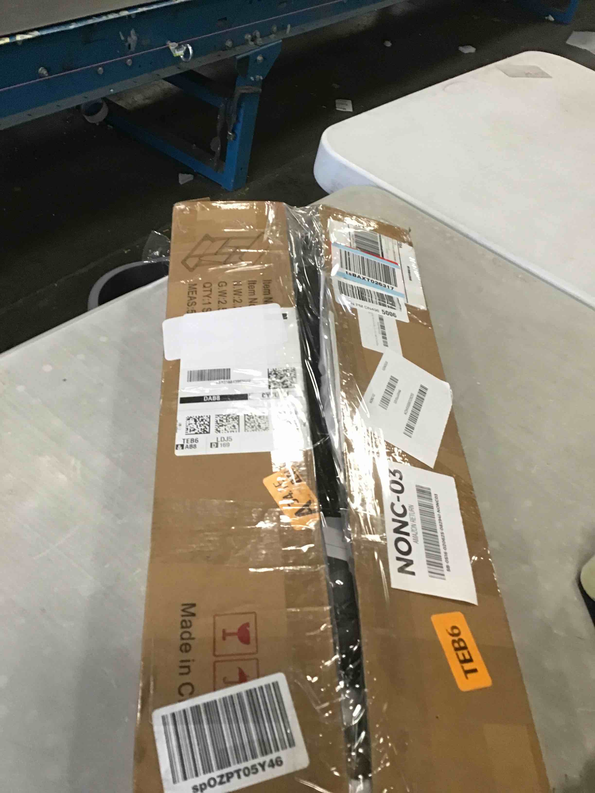 https://s3.amazonaws.com/lotting-images-prod/bidfta/PPE2143399_1741204240147.jpeg