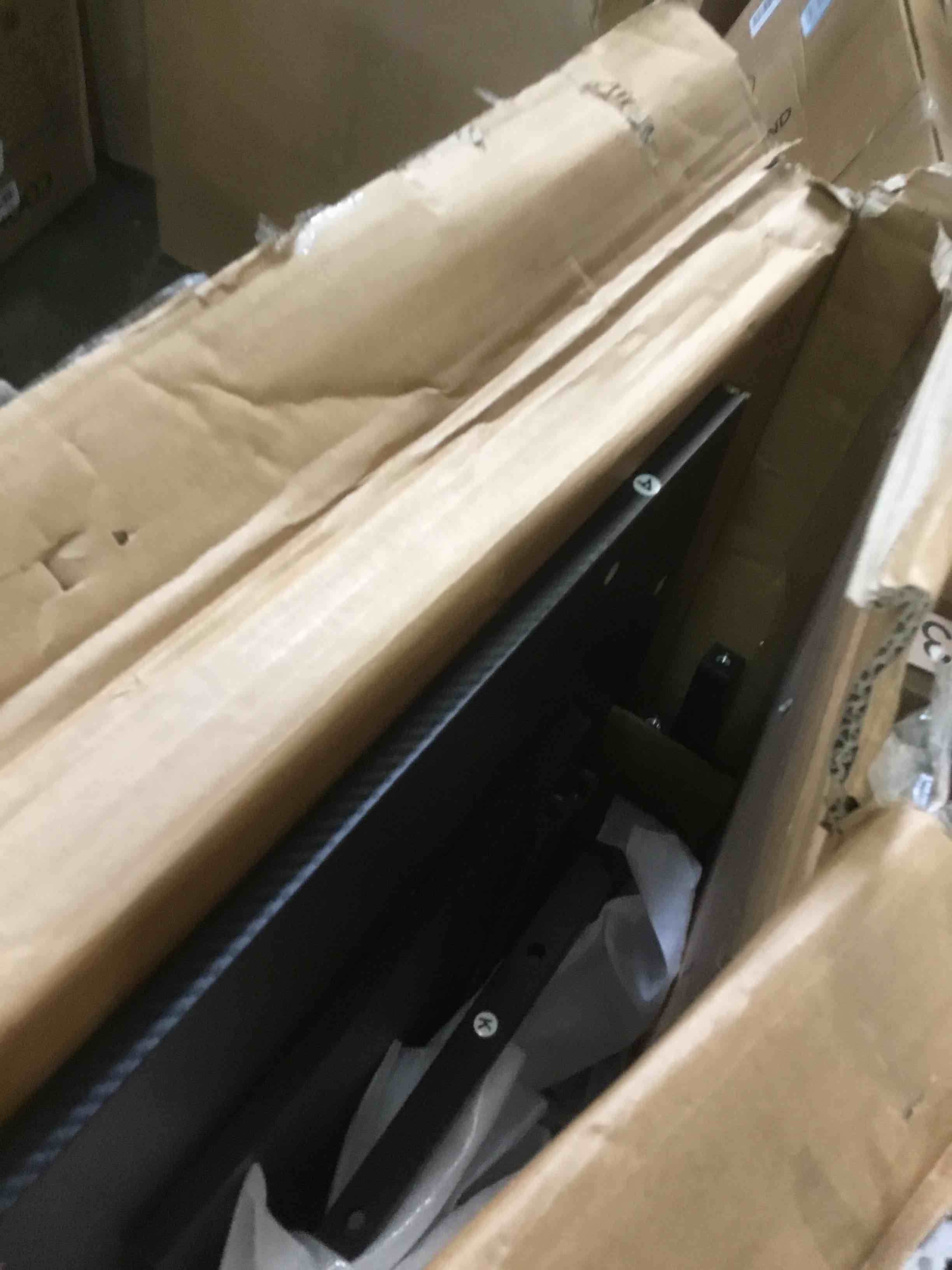 https://s3.amazonaws.com/lotting-images-prod/bidfta/PPE2143956_1741633018502.jpeg