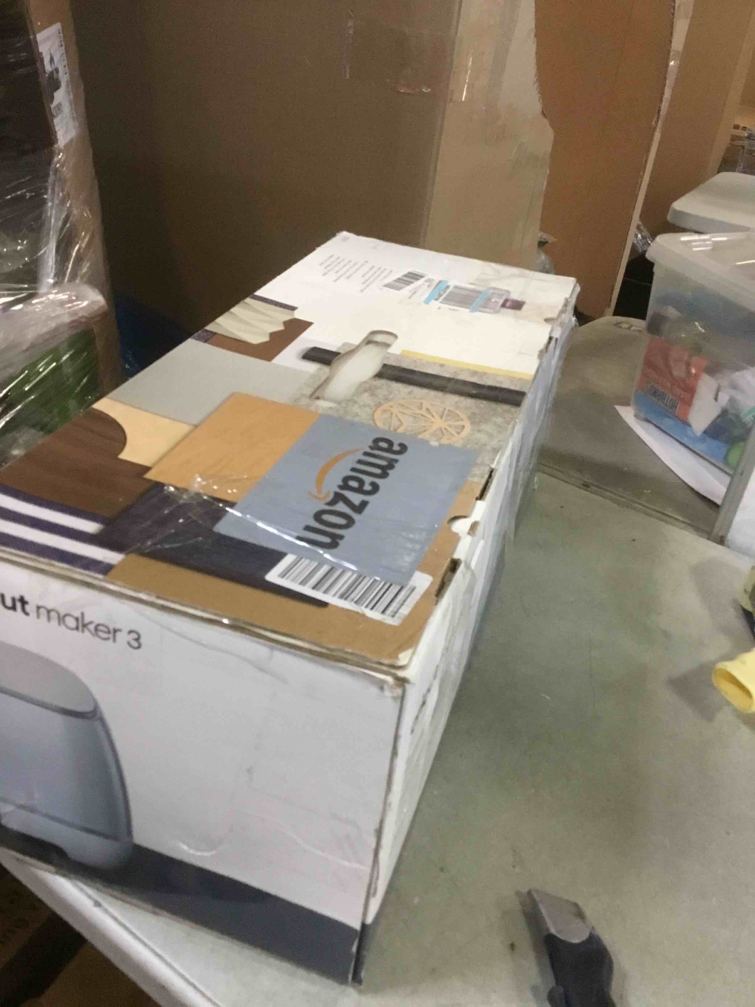 https://s3.amazonaws.com/lotting-images-prod/bidfta/PPE2143982_1741637201910.jpeg