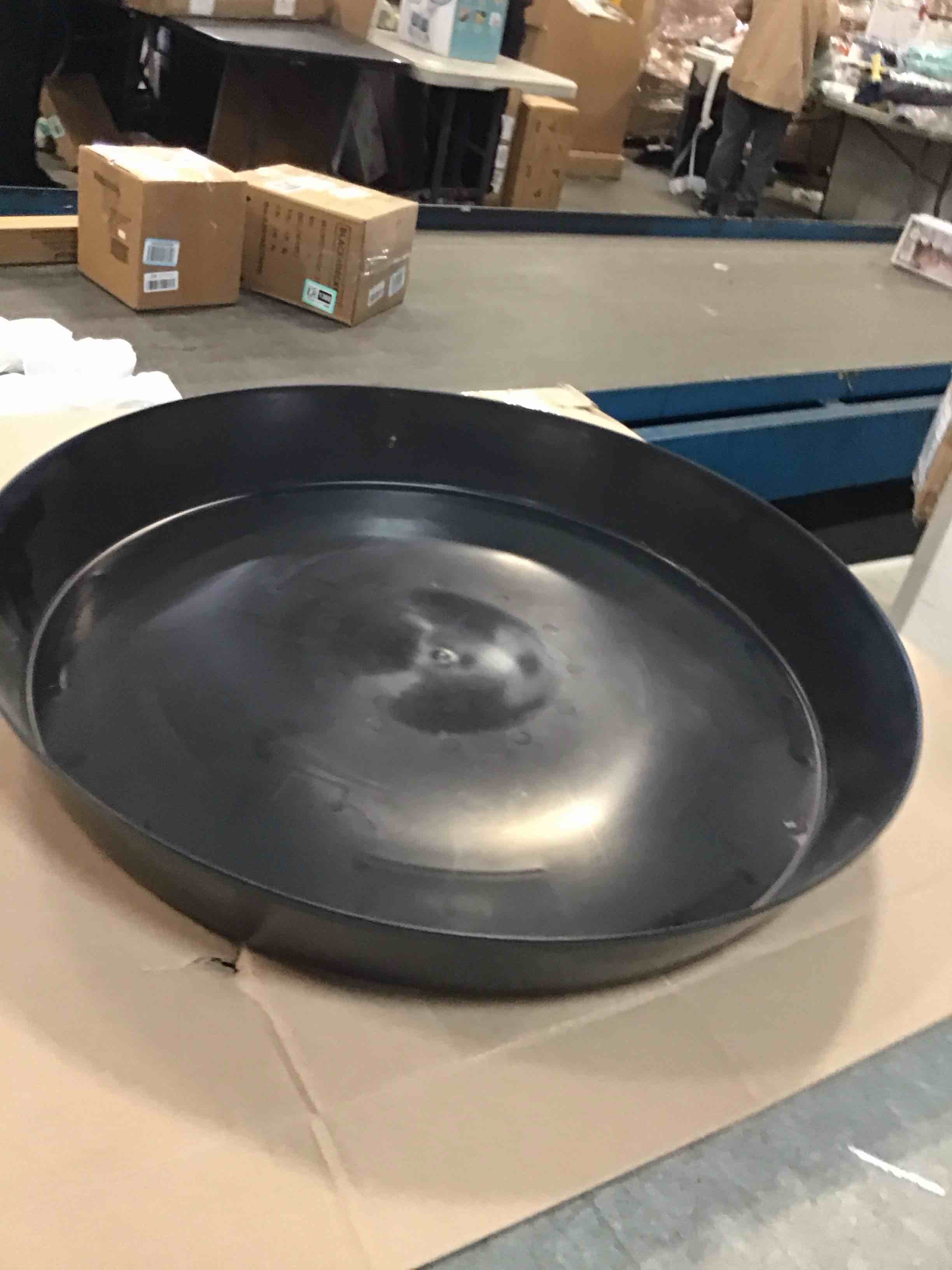 Condition photo showing Good Condition for Gro Pro Plant Saucer, 16-Inch, Black