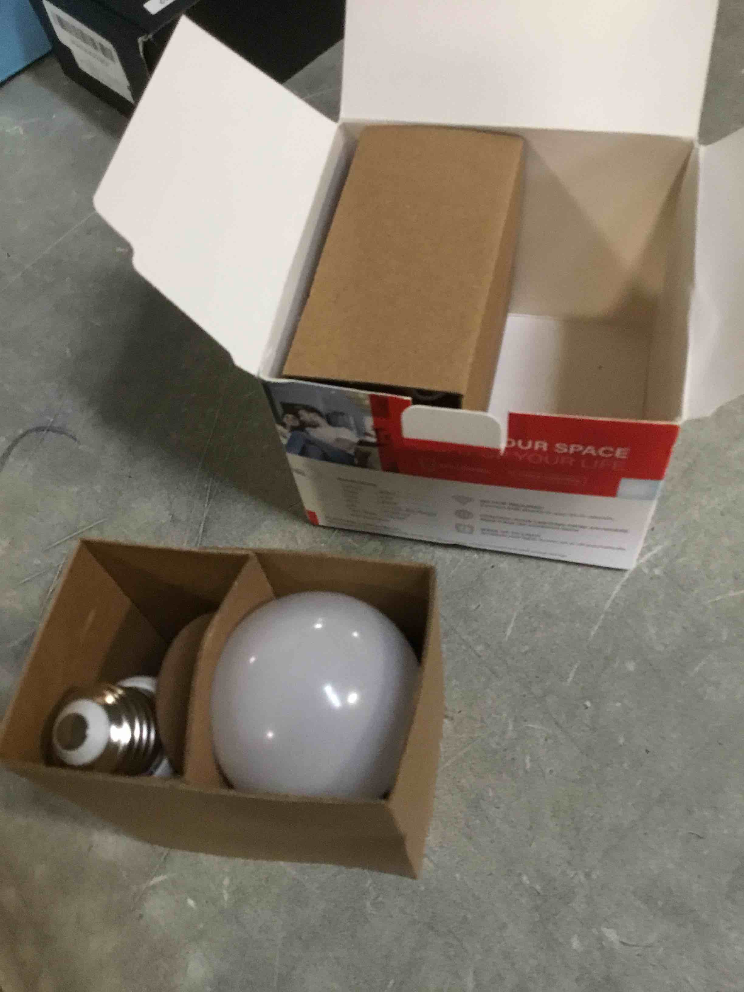https://s3.amazonaws.com/lotting-images-prod/bidfta/PPE2144869_1742392161364.jpeg