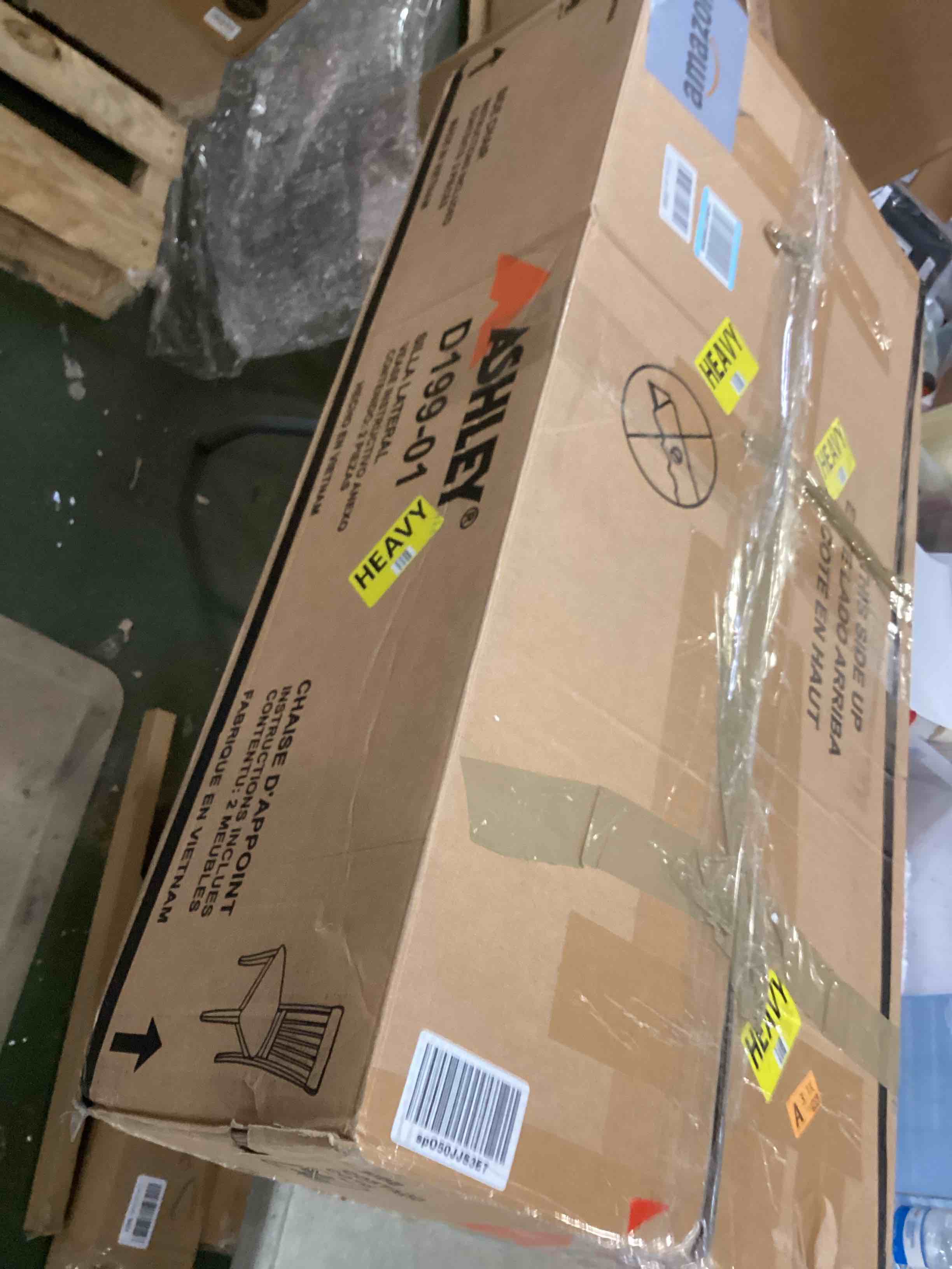 https://s3.amazonaws.com/lotting-images-prod/bidfta/PPE2146251_1740584160736.jpeg