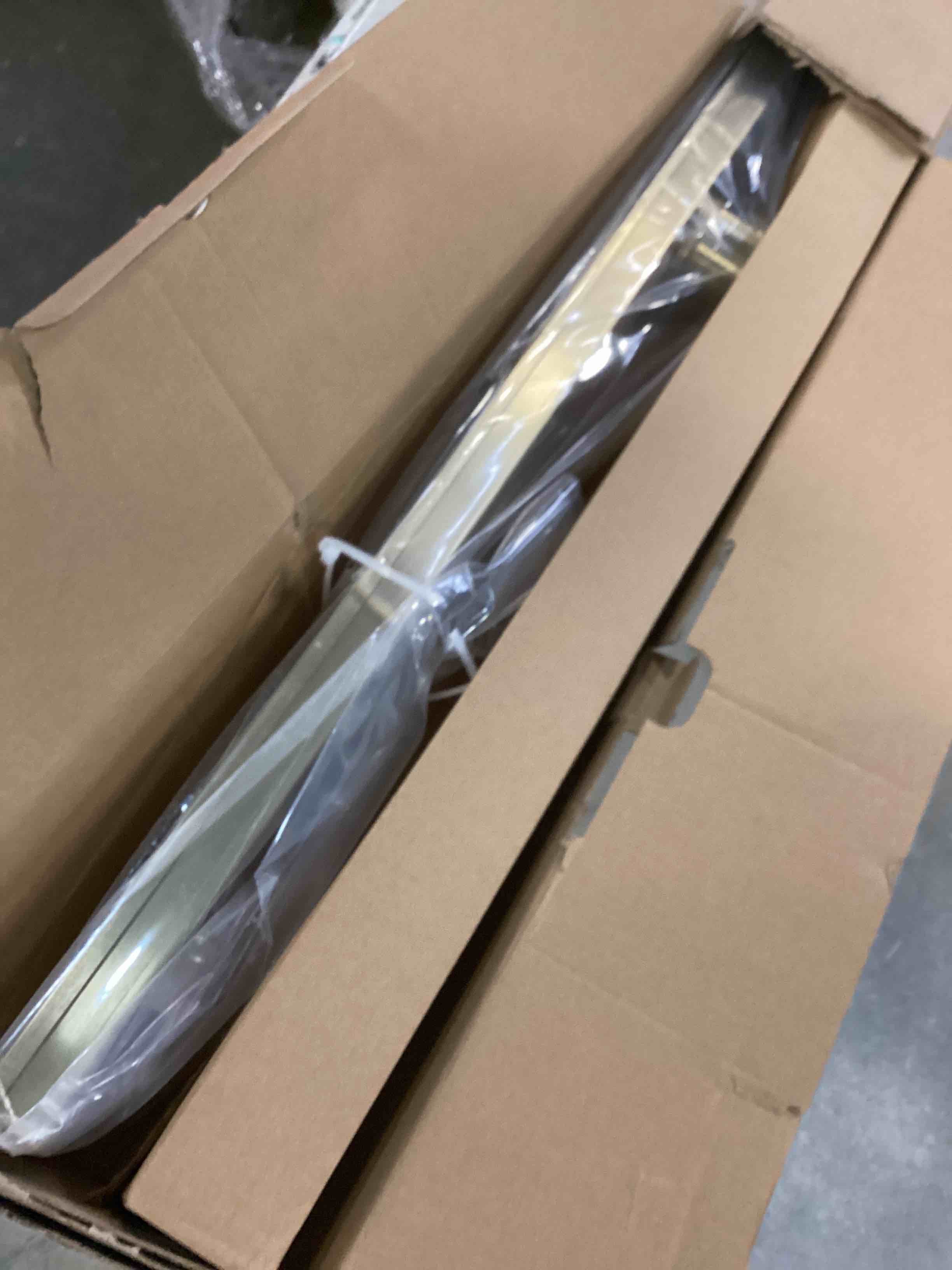 https://s3.amazonaws.com/lotting-images-prod/bidfta/PPE2146683_1740748069848.jpeg