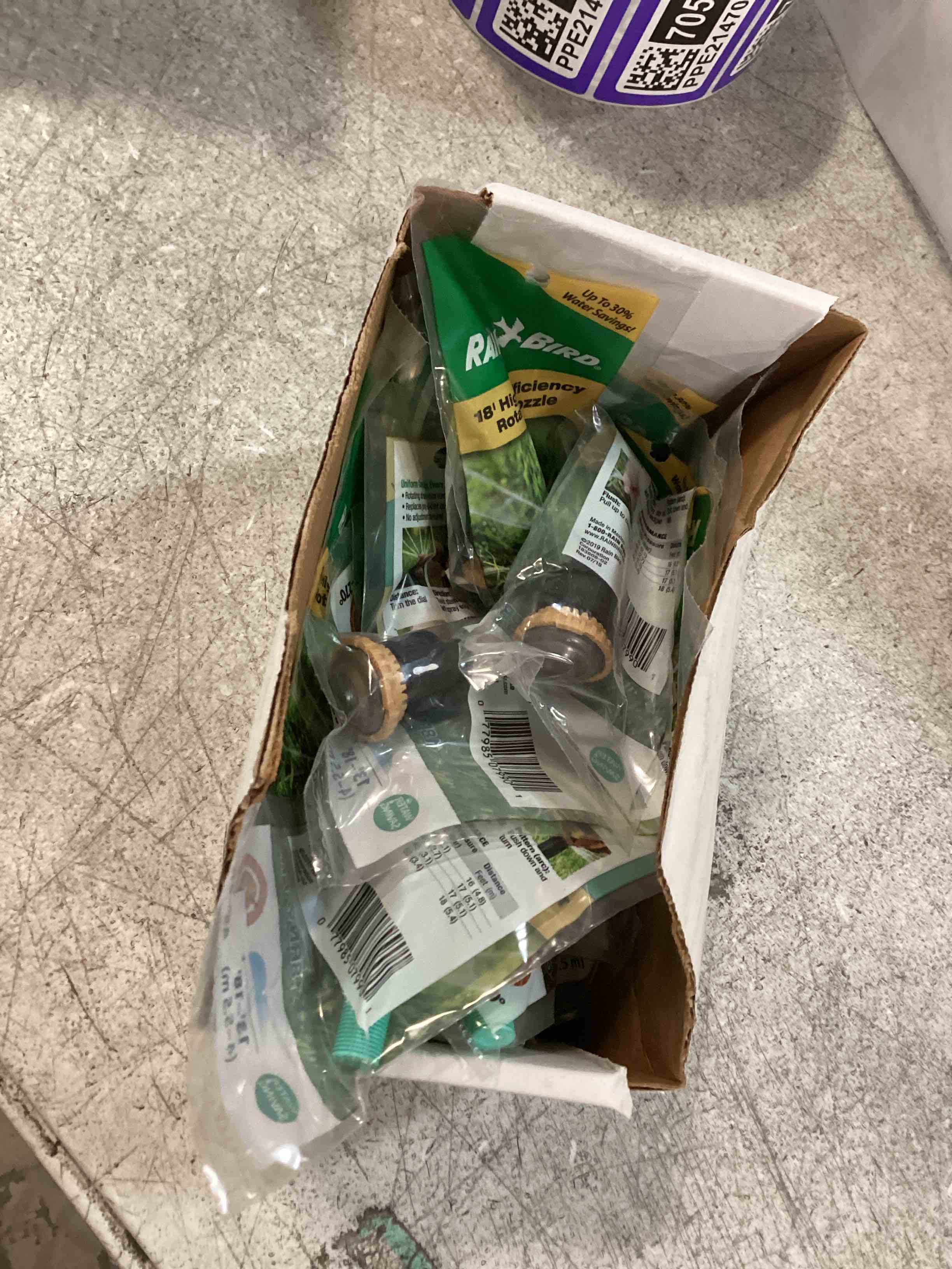 https://s3.amazonaws.com/lotting-images-prod/bidfta/PPE2147048_1741016072101.jpeg
