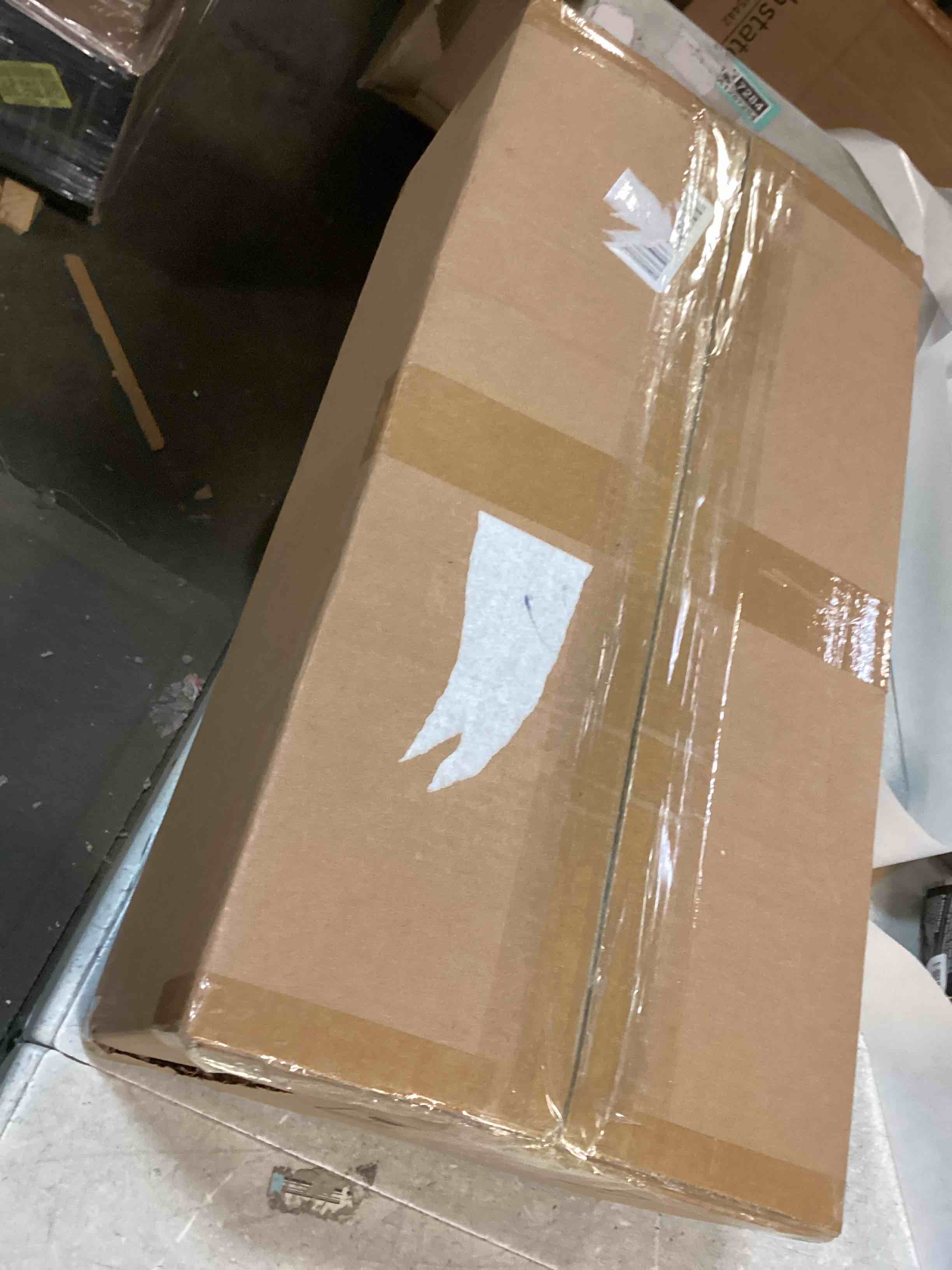 https://s3.amazonaws.com/lotting-images-prod/bidfta/PPE2147432_1741119802139.jpeg