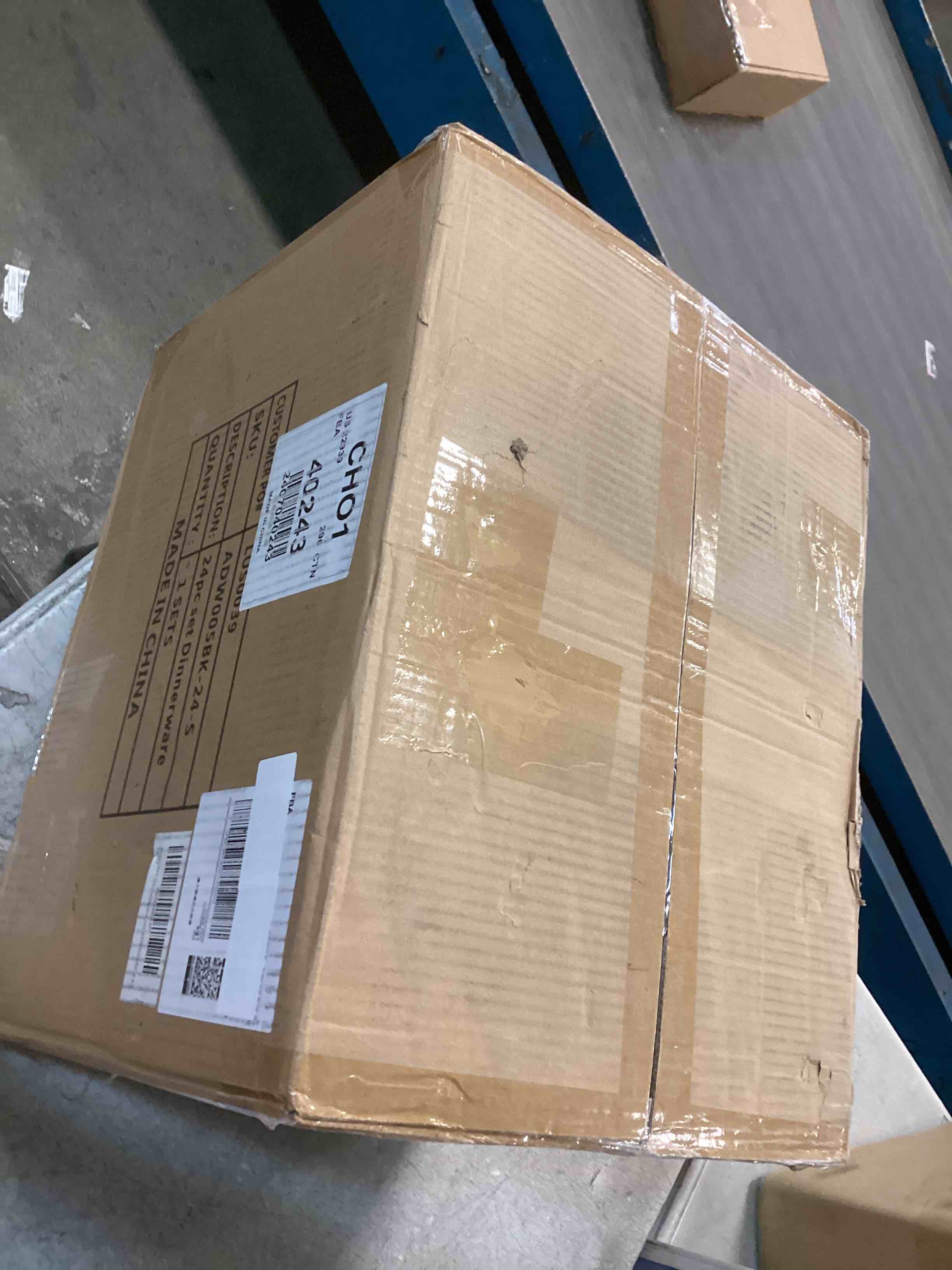 https://s3.amazonaws.com/lotting-images-prod/bidfta/PPE2148045_1741368333545.jpeg
