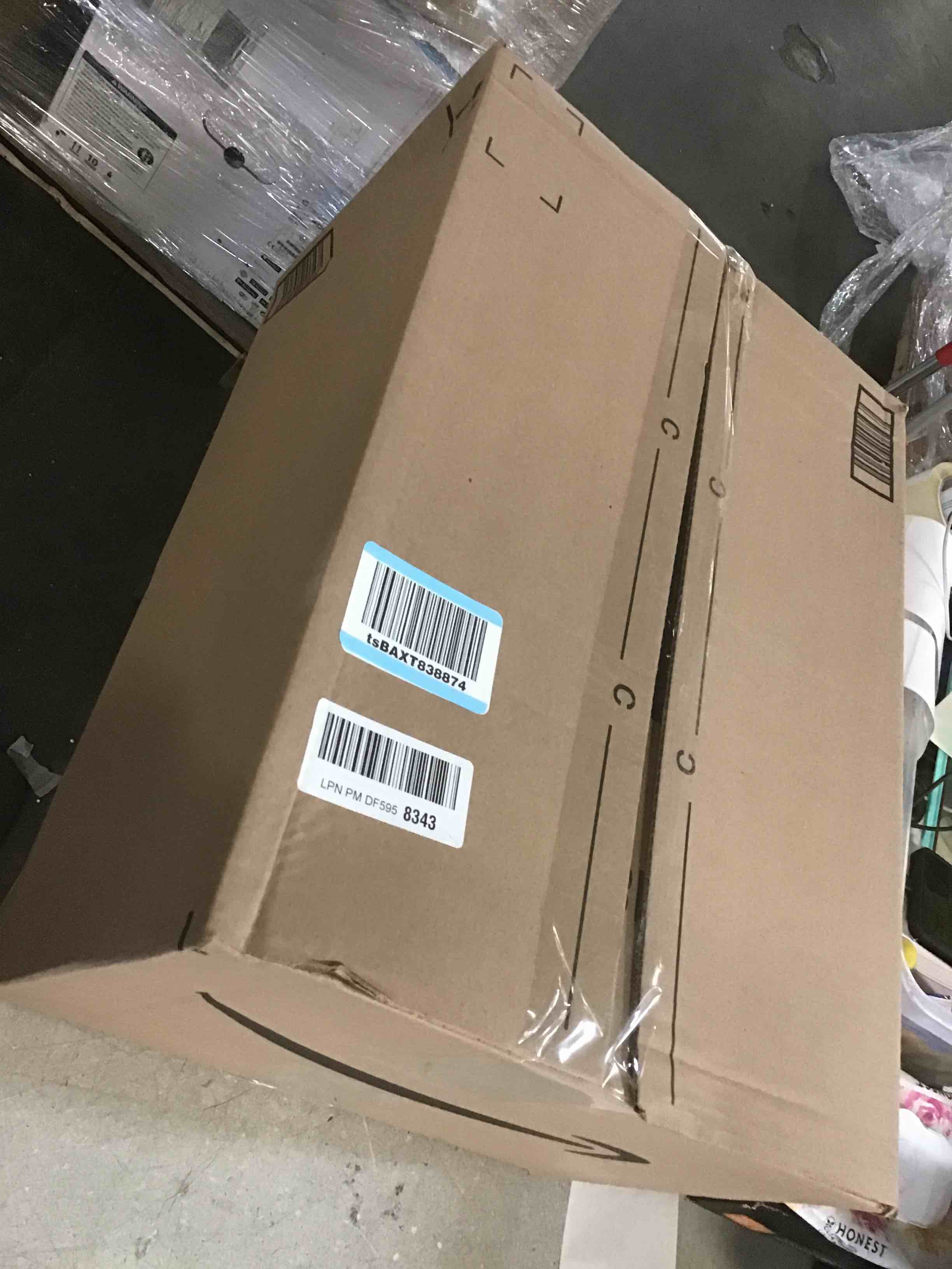 https://s3.amazonaws.com/lotting-images-prod/bidfta/PPE2148205_1741621832505.jpeg