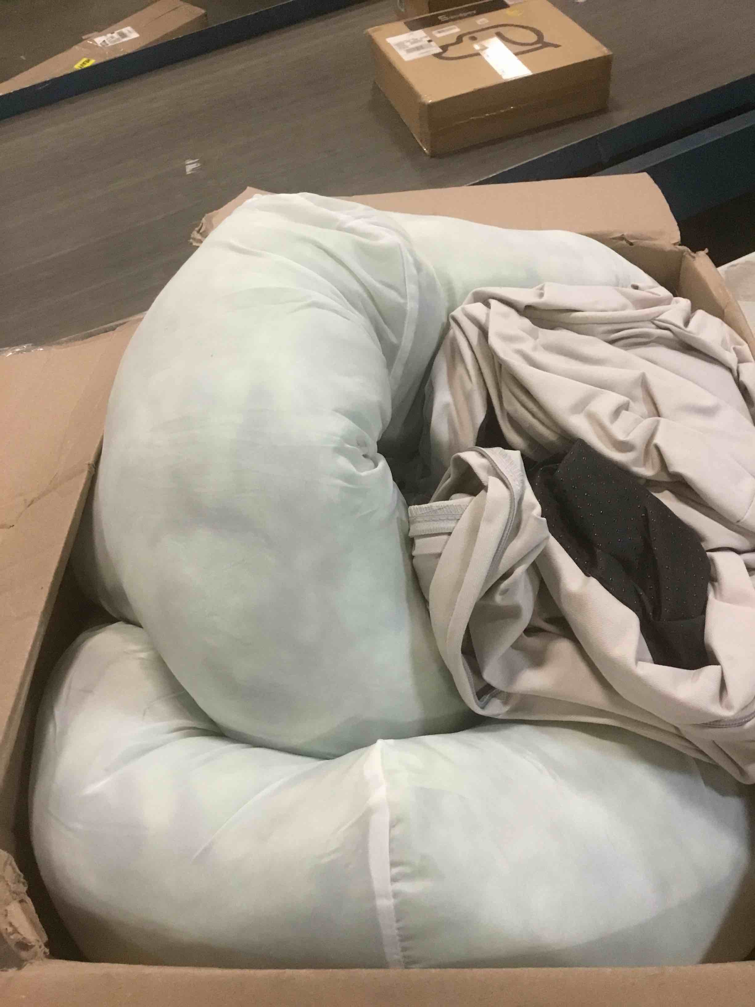 https://s3.amazonaws.com/lotting-images-prod/bidfta/PPE2149088_1741094024718.jpeg