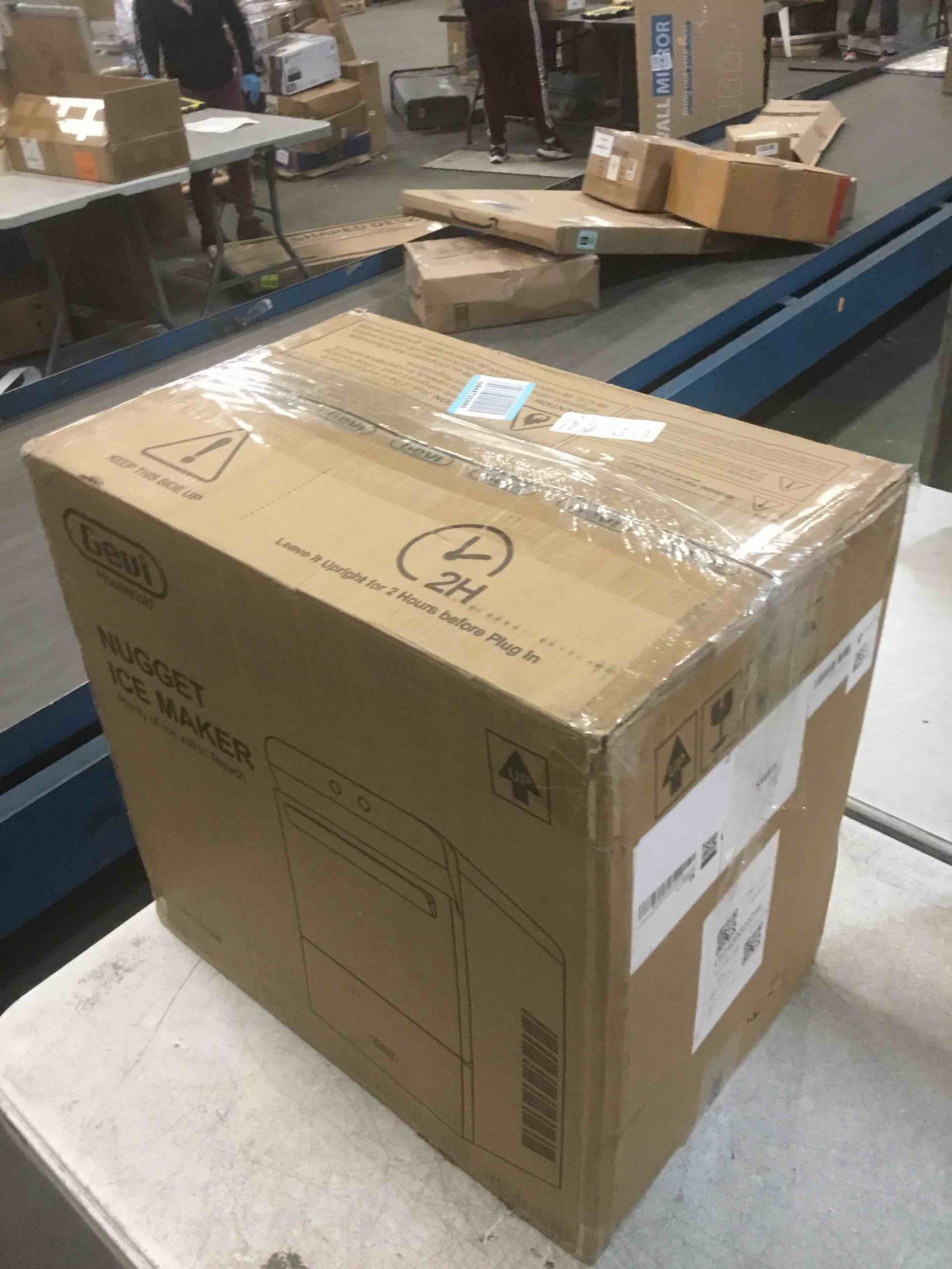 https://s3.amazonaws.com/lotting-images-prod/bidfta/PPE2149105_1741096409455.jpeg