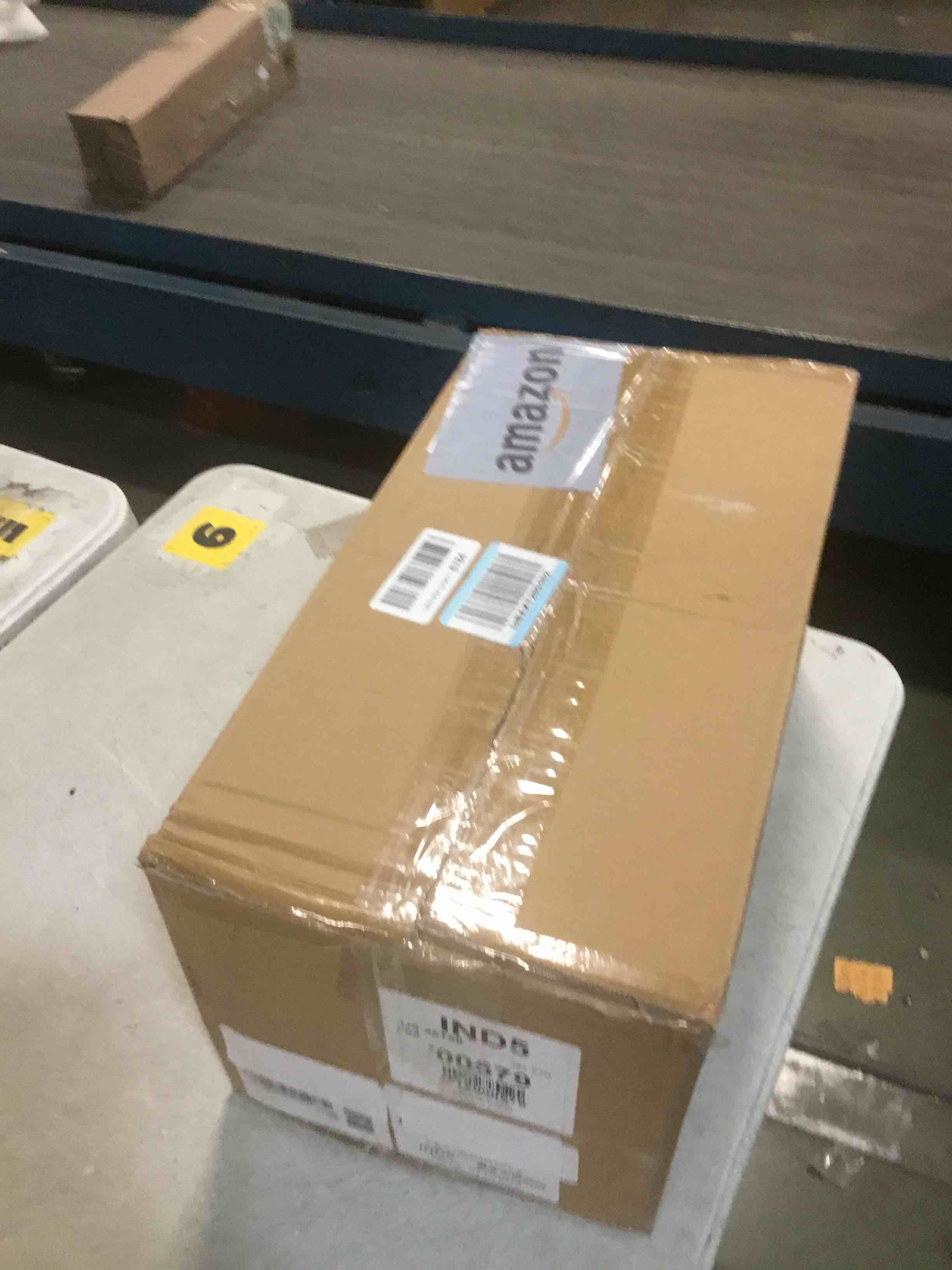 https://s3.amazonaws.com/lotting-images-prod/bidfta/PPE2149429_1741201007256.jpeg