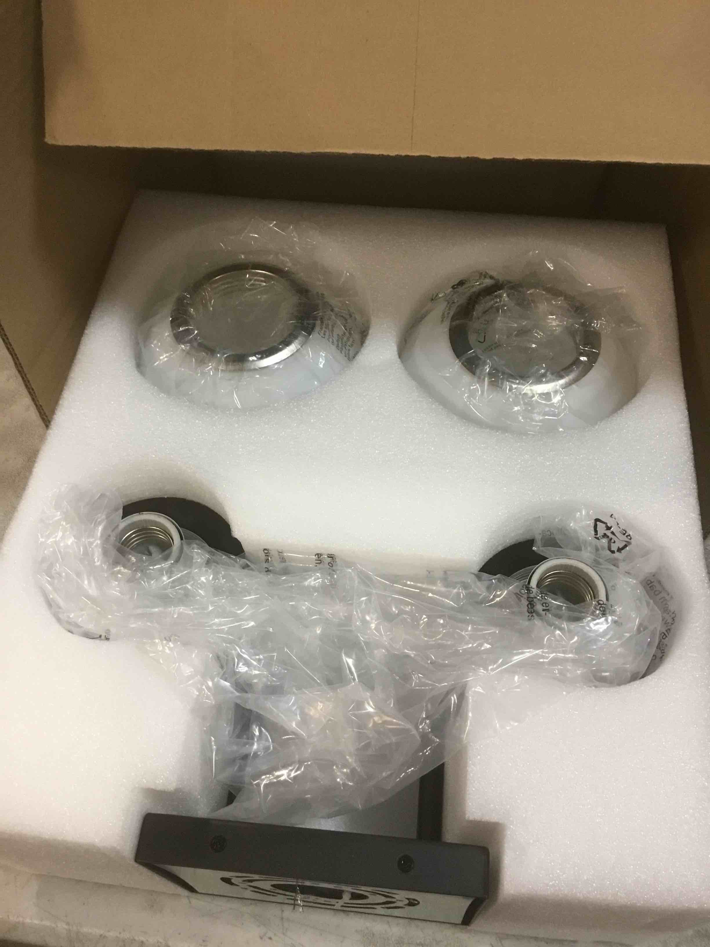 https://s3.amazonaws.com/lotting-images-prod/bidfta/PPE2149587_1741280702210.jpeg
