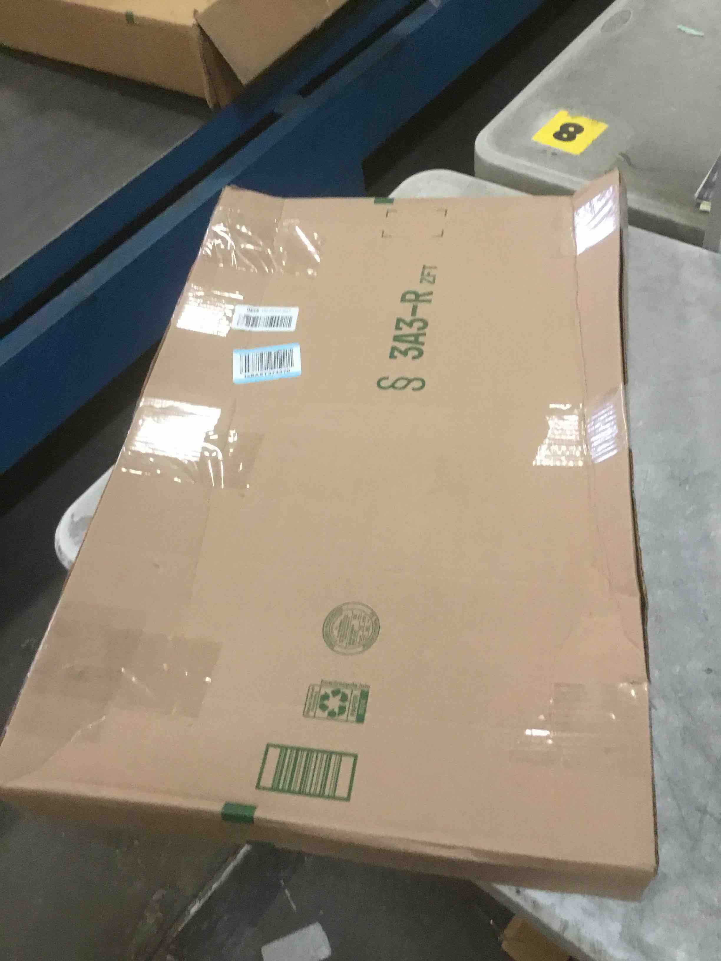 https://s3.amazonaws.com/lotting-images-prod/bidfta/PPE2149617_1741286174390.jpeg