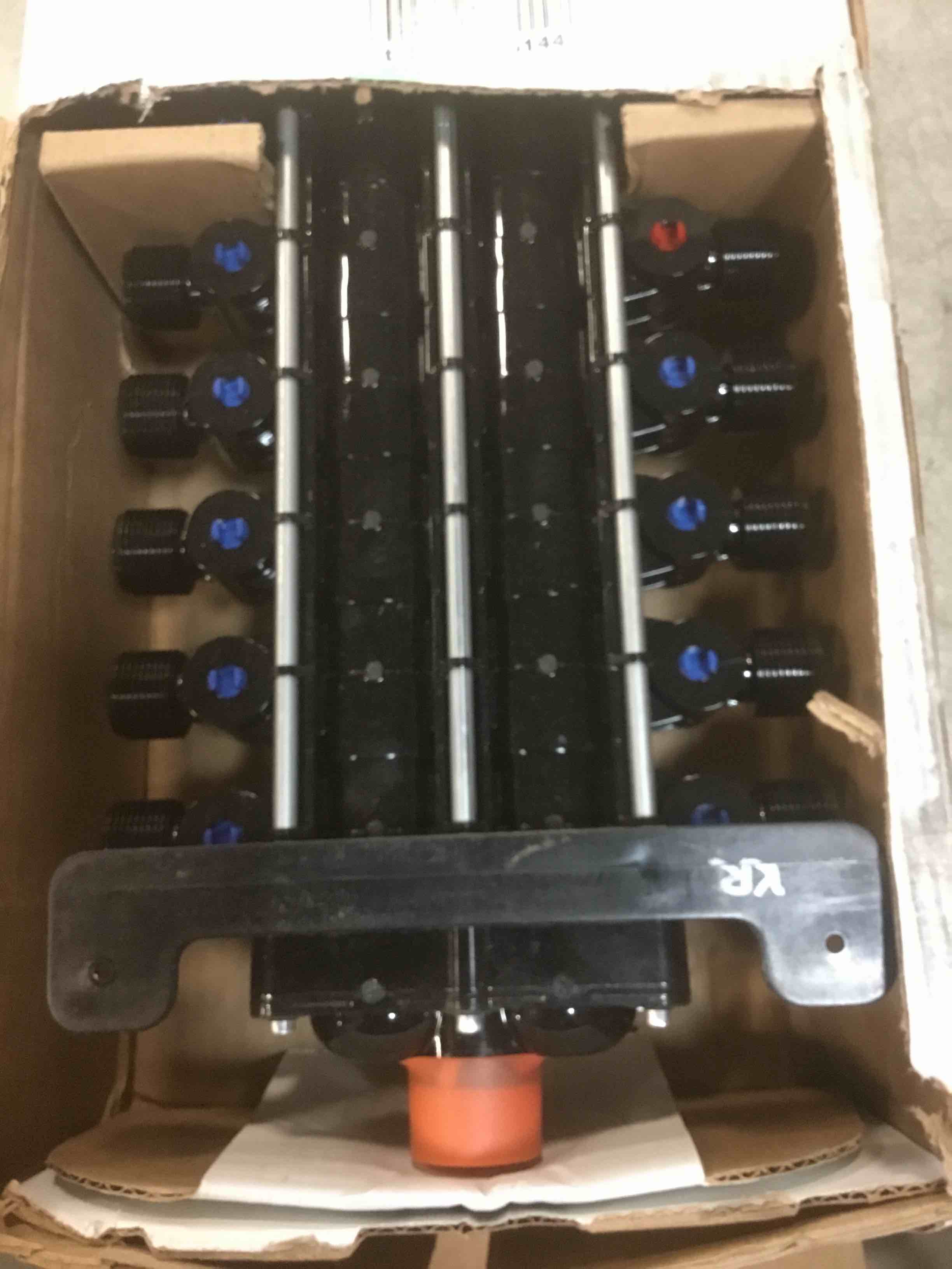 https://s3.amazonaws.com/lotting-images-prod/bidfta/PPE2149620_1741286456404.jpeg
